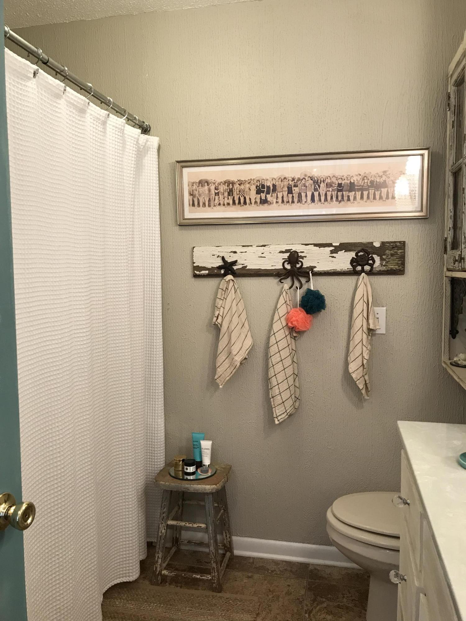 PINEWOOD ESTATES 2 - Residential