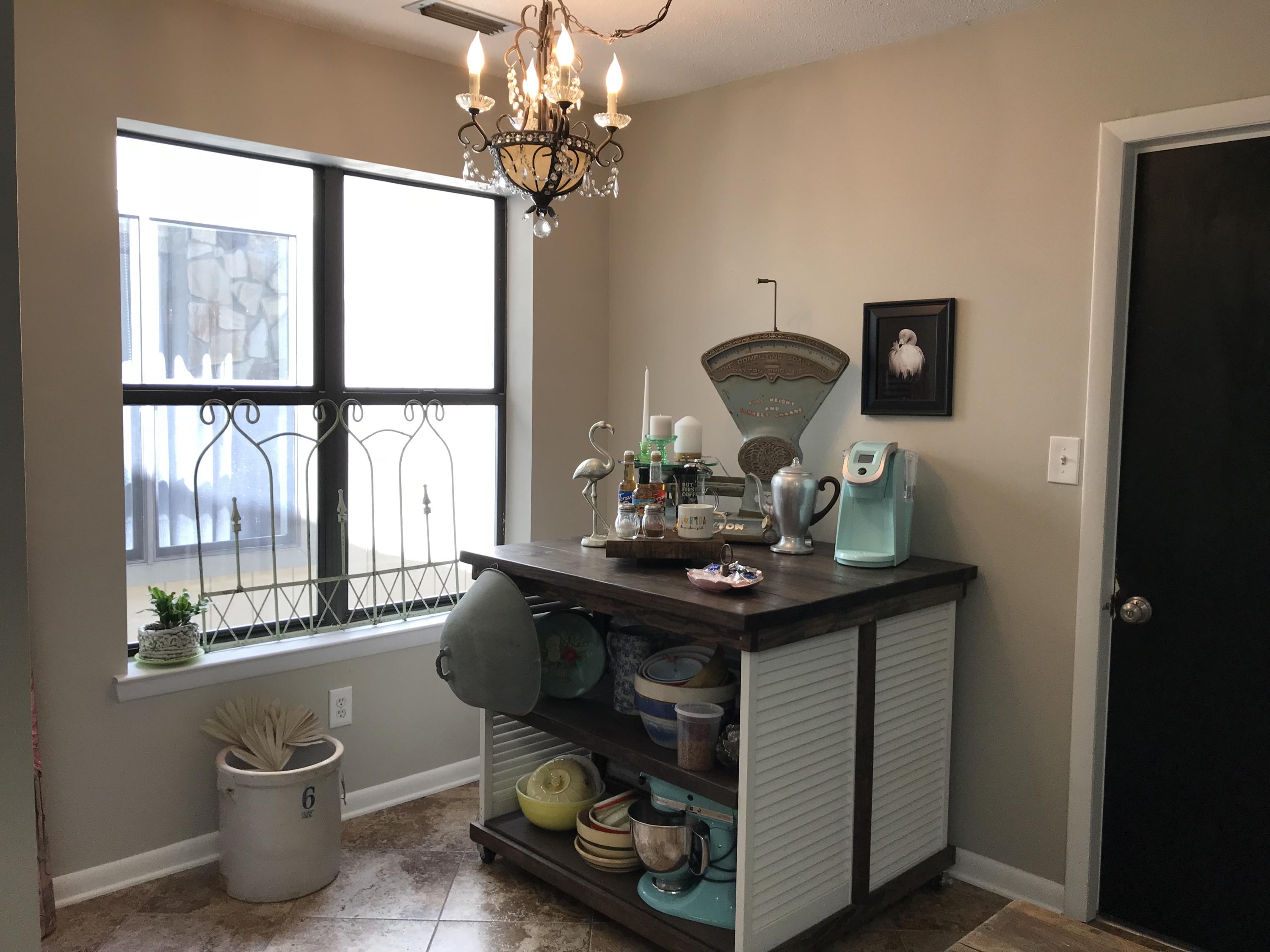PINEWOOD ESTATES 2 - Residential