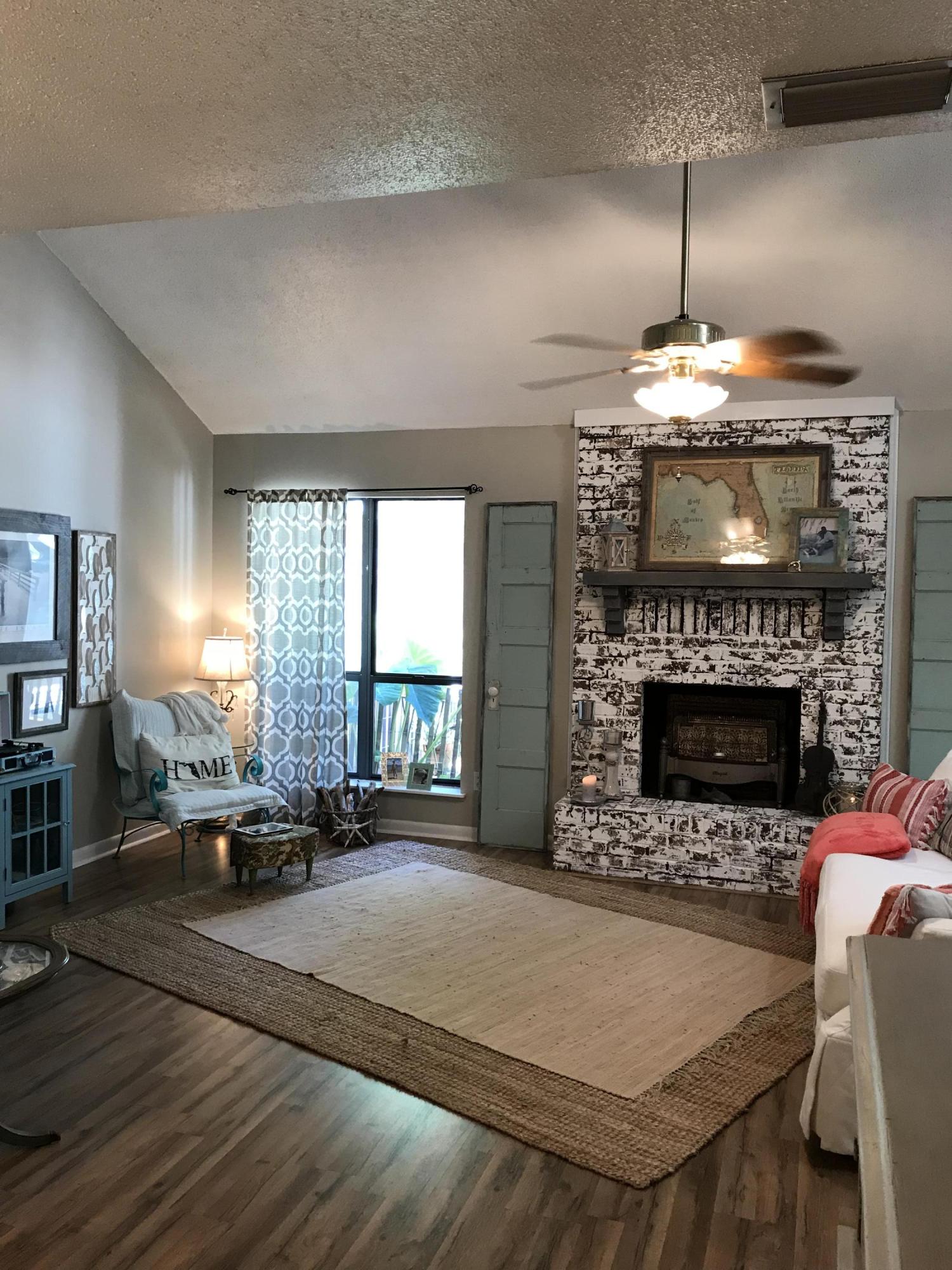 PINEWOOD ESTATES 2 - Residential