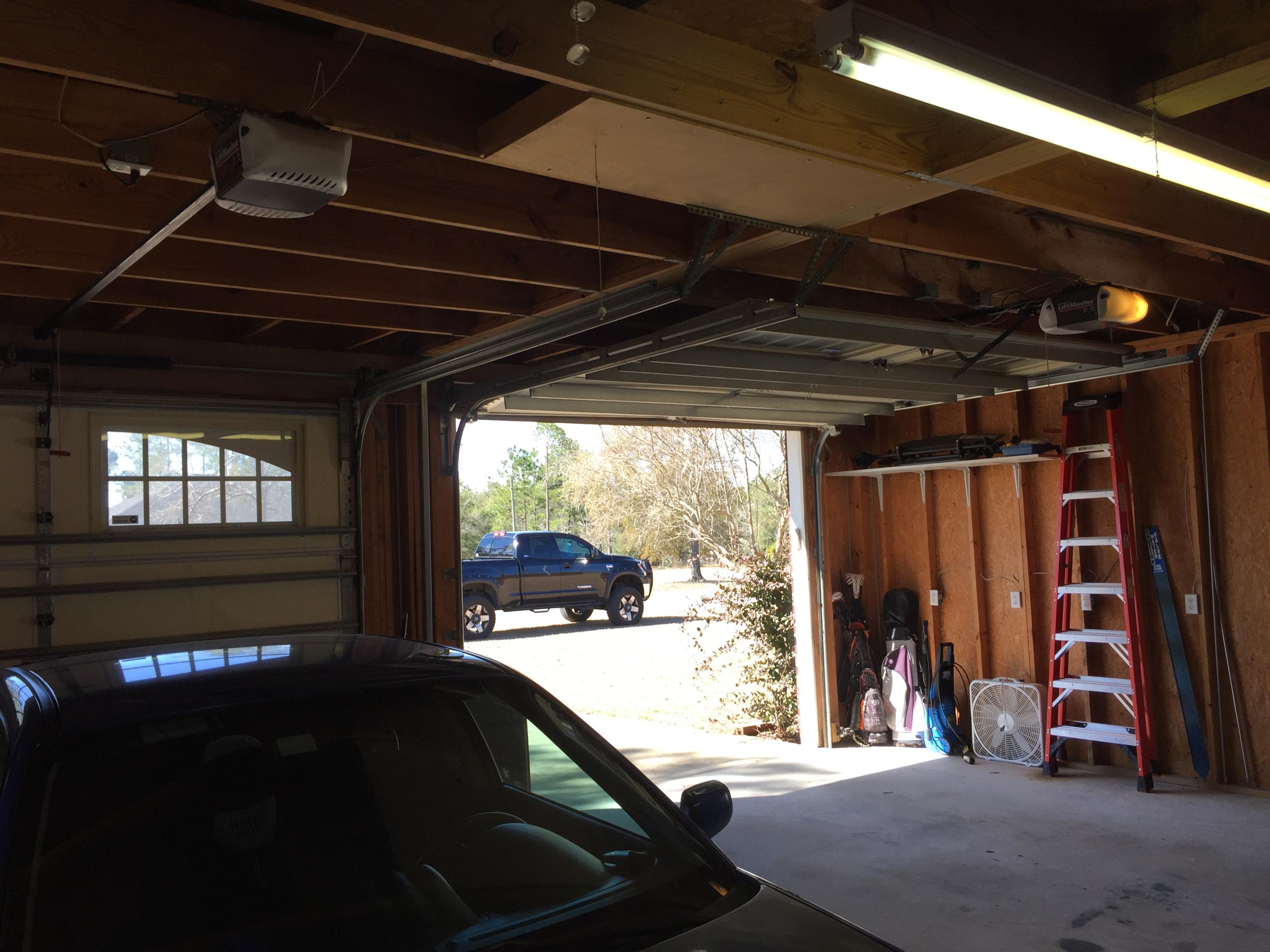 THE PINES - Residential