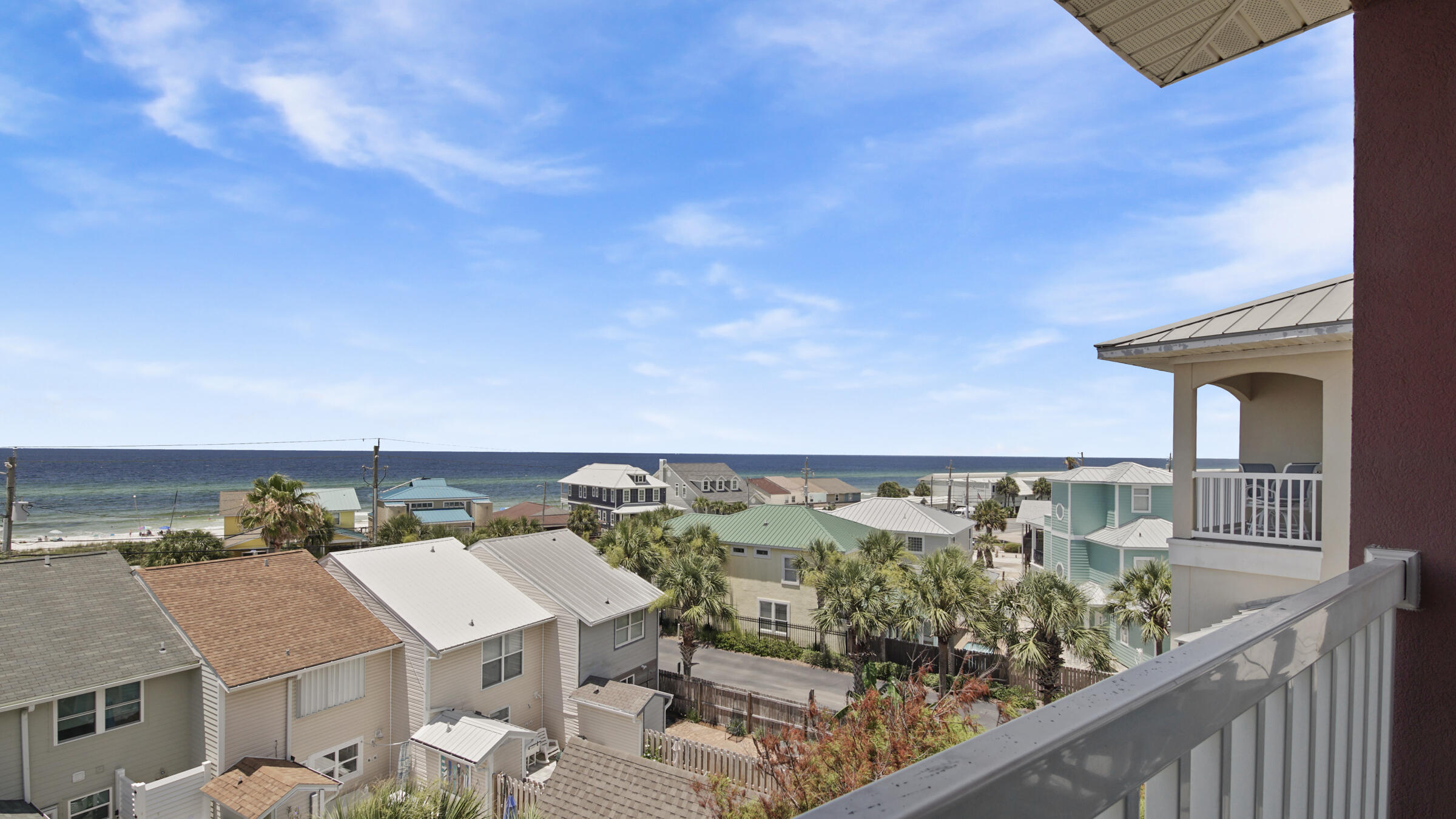 CASA DEL MAR - Residential