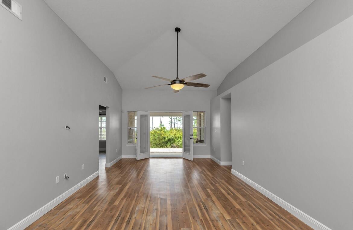 MARSH HARBOR - Residential