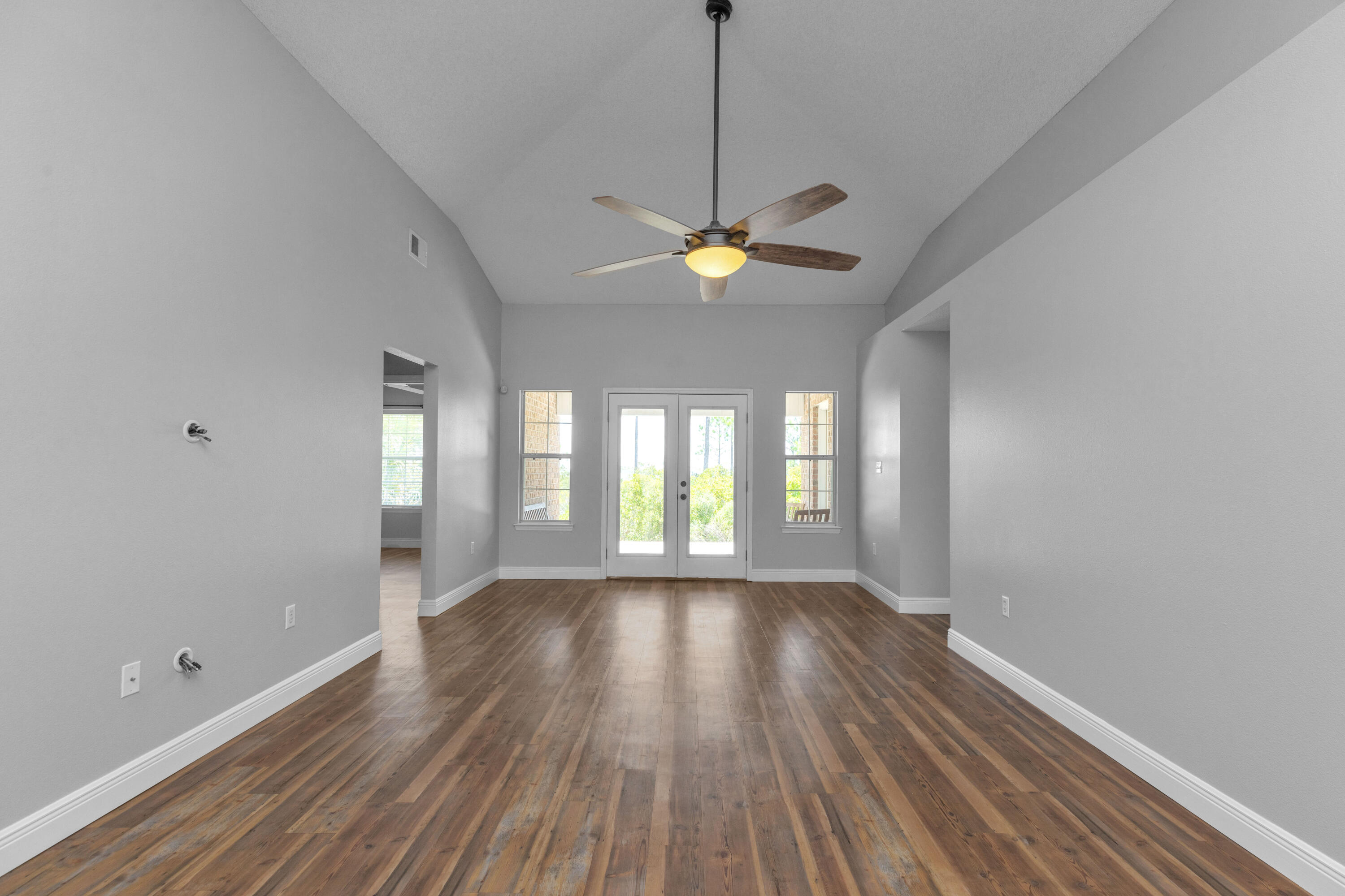 MARSH HARBOR - Residential