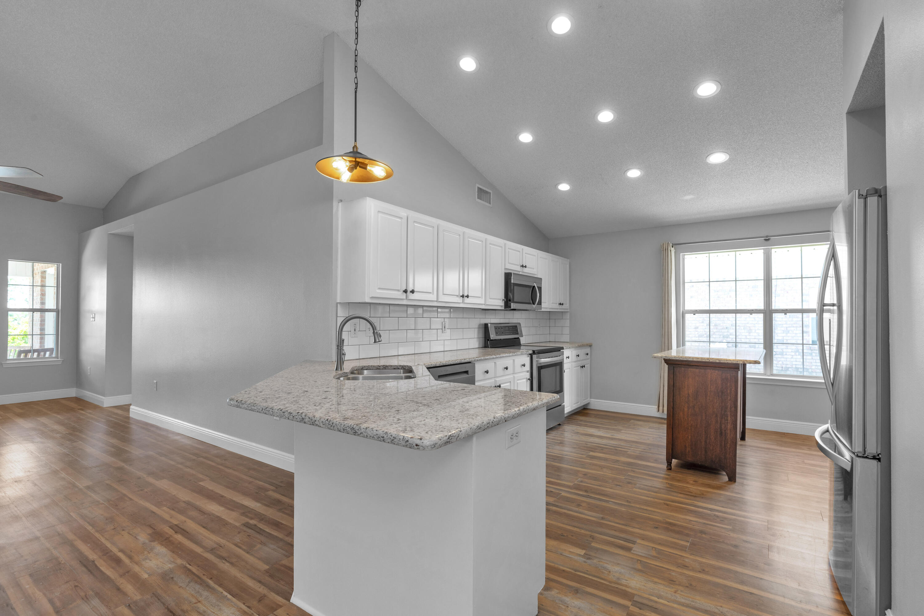 MARSH HARBOR - Residential