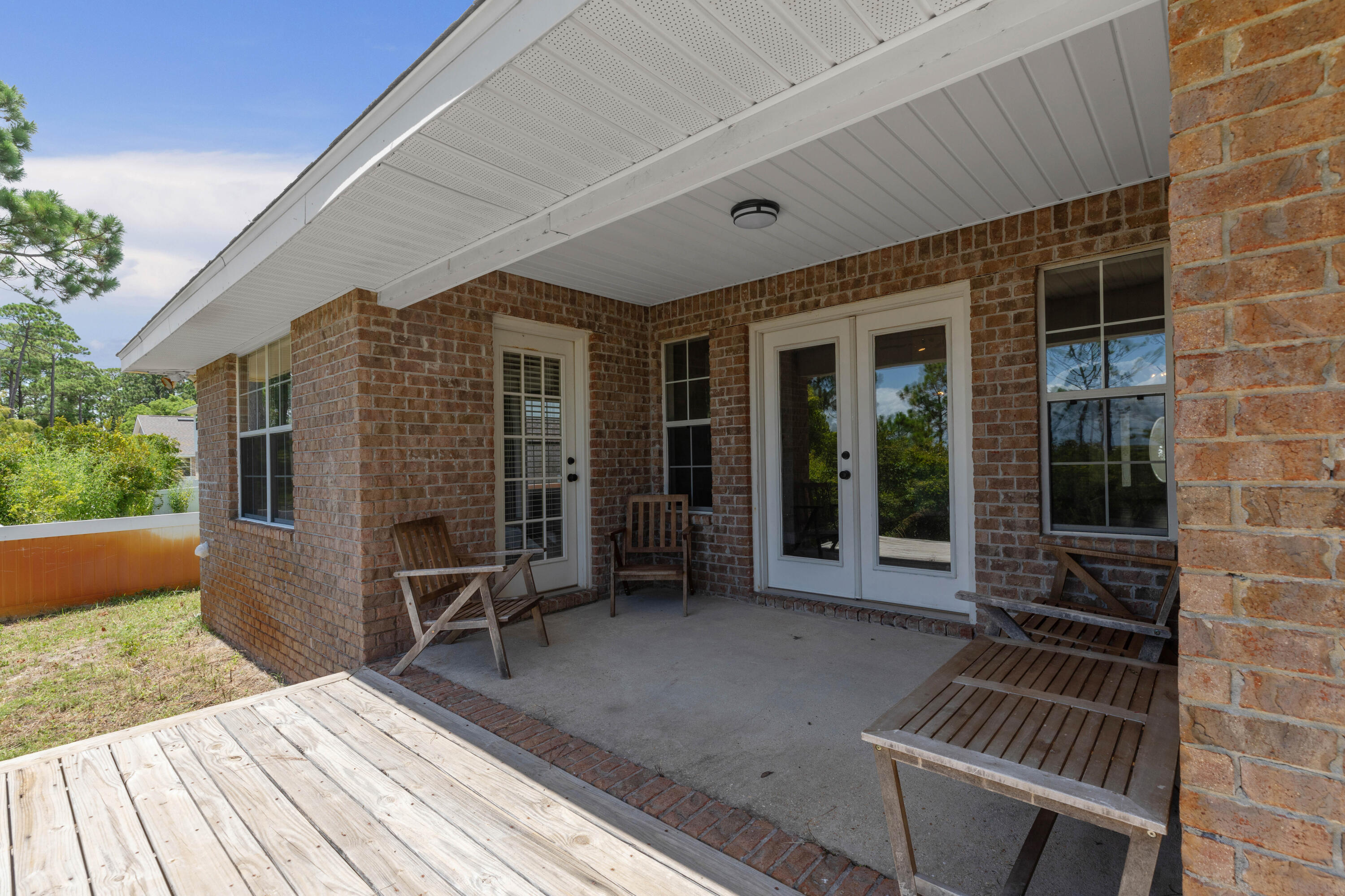 MARSH HARBOR - Residential