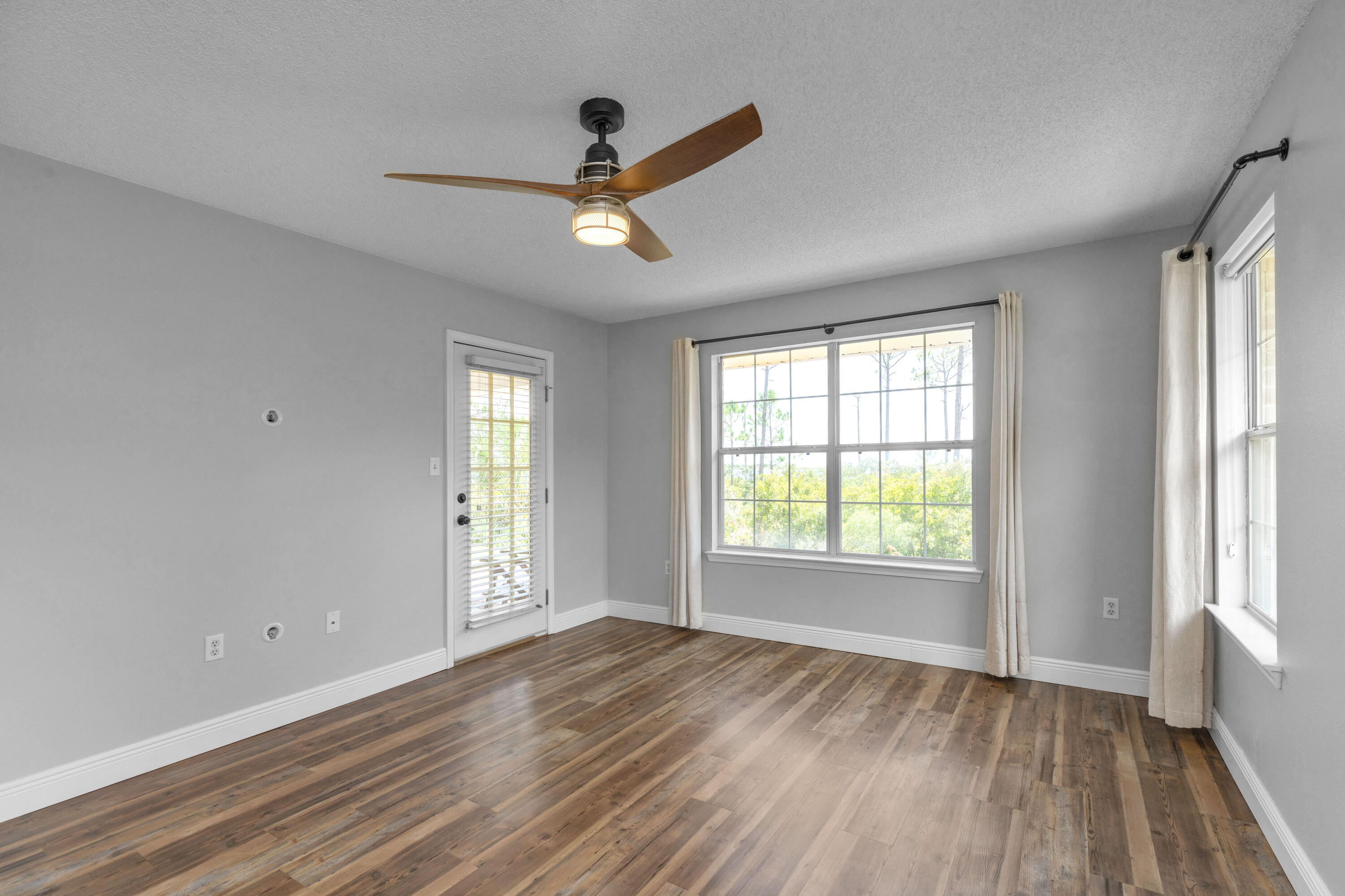 MARSH HARBOR - Residential