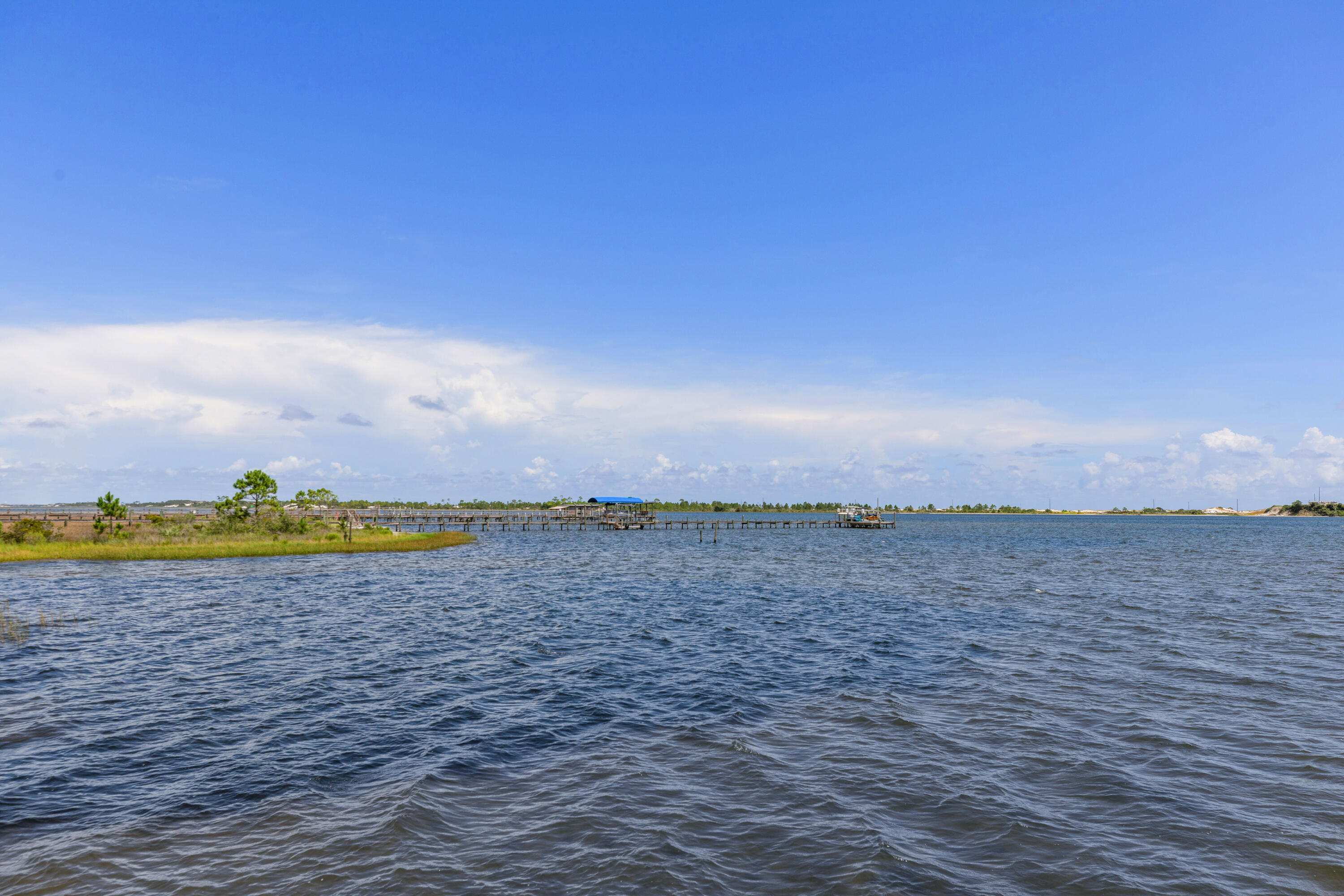 MARSH HARBOR - Residential