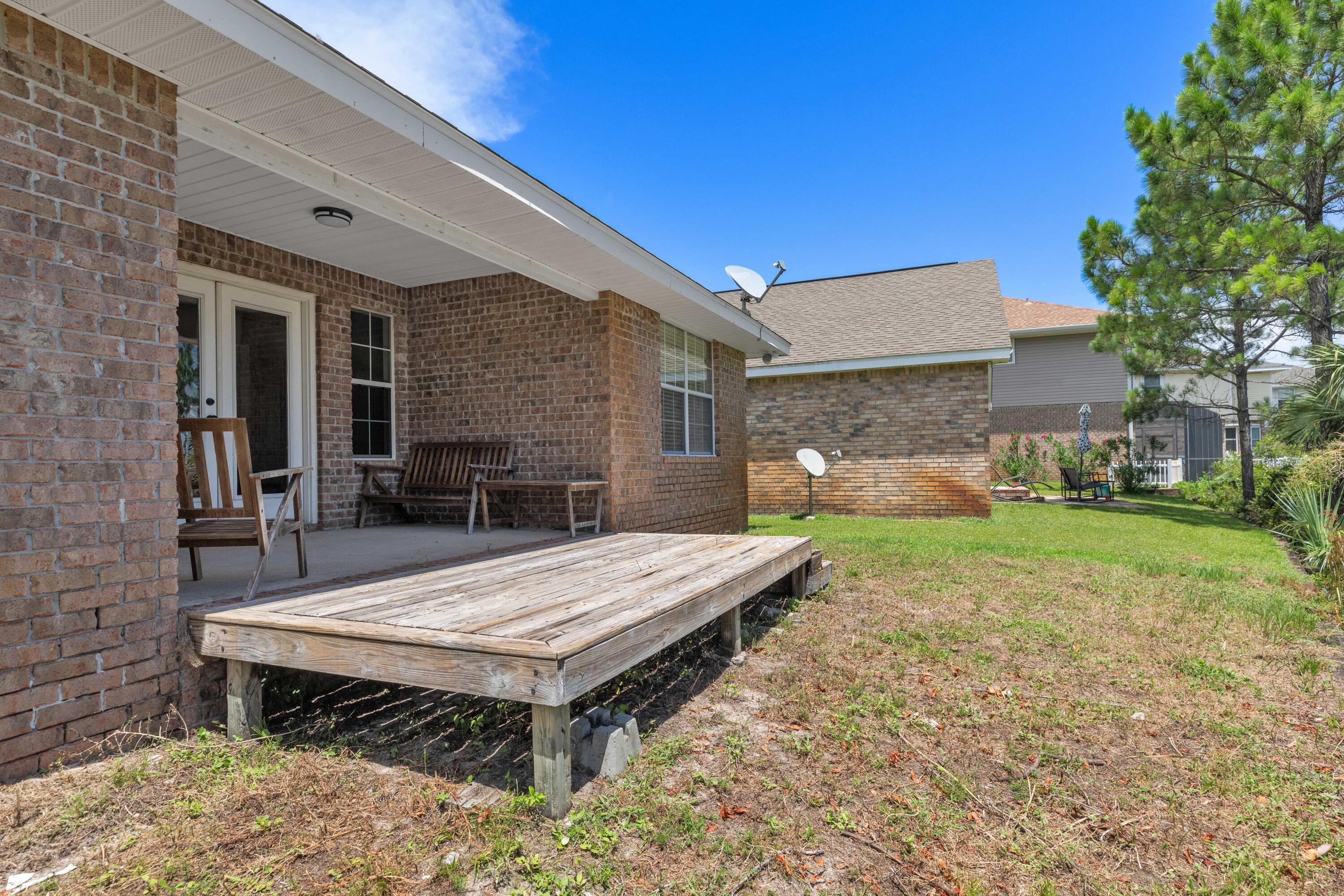 MARSH HARBOR - Residential