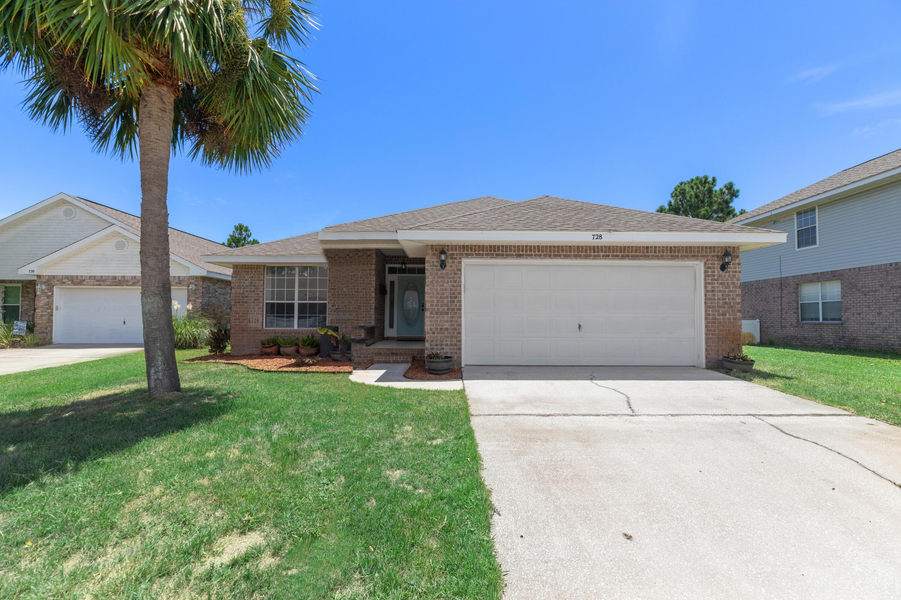 MARSH HARBOR - Residential