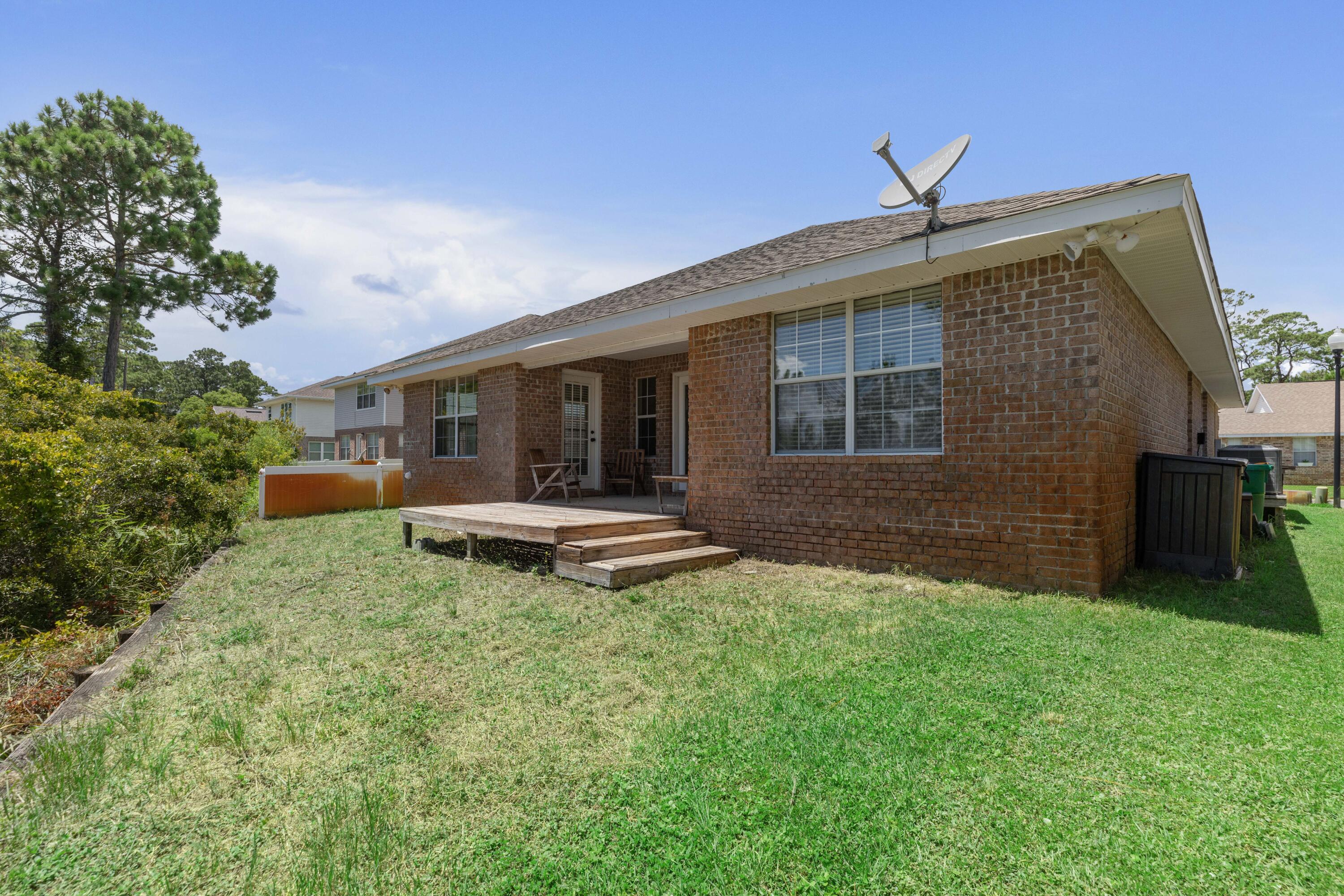 MARSH HARBOR - Residential