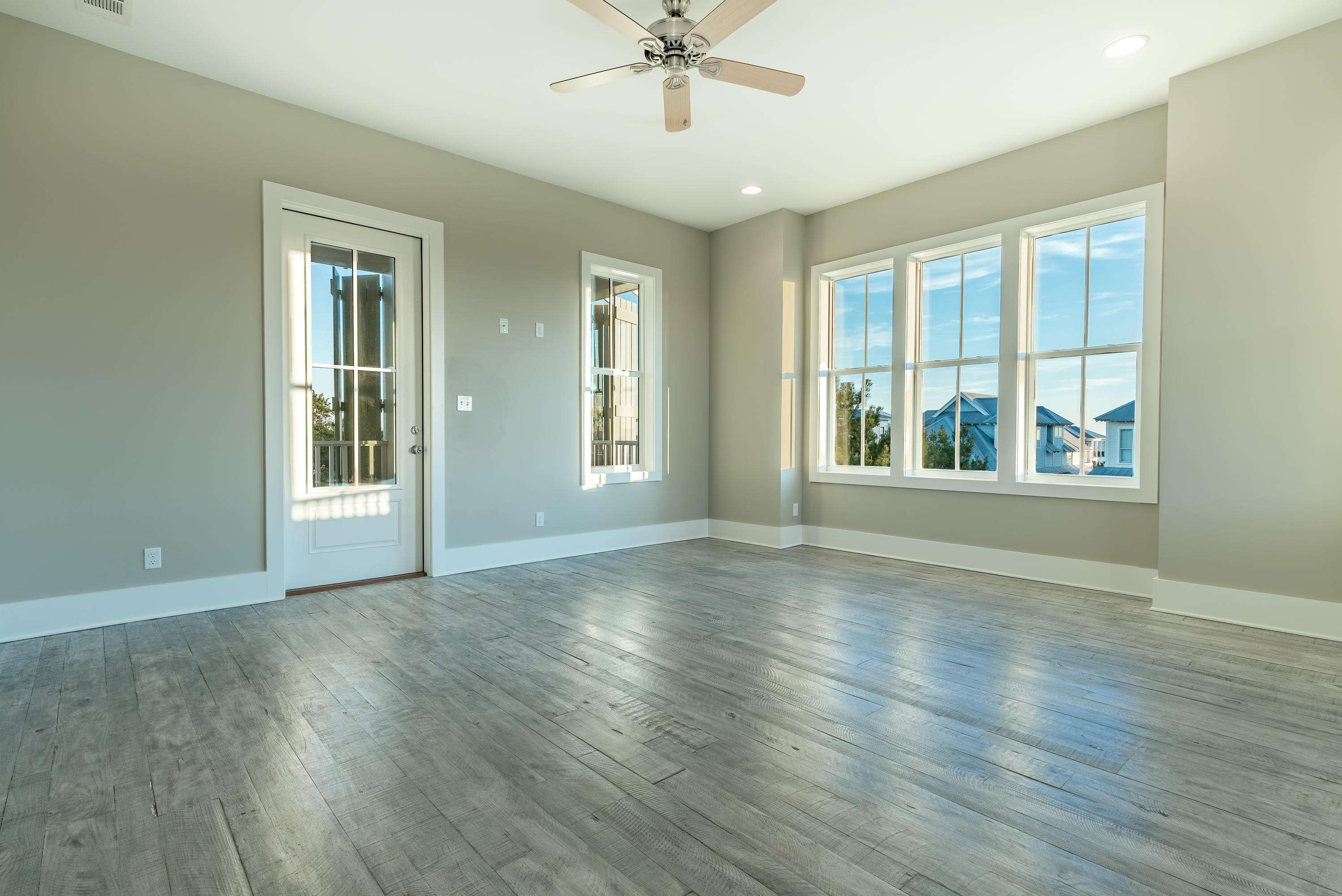 POMPANO PLACE - Residential