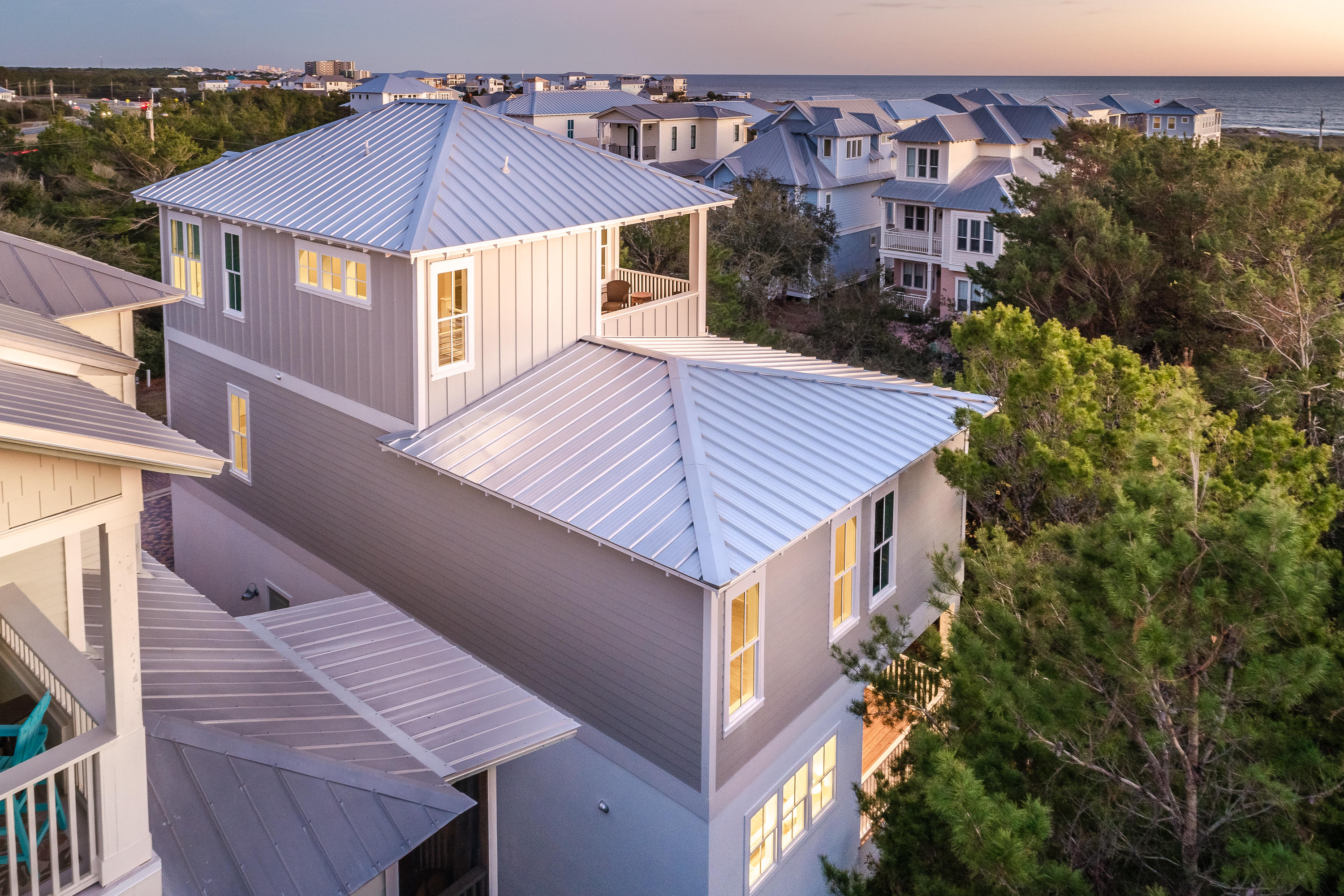 POMPANO PLACE - Residential