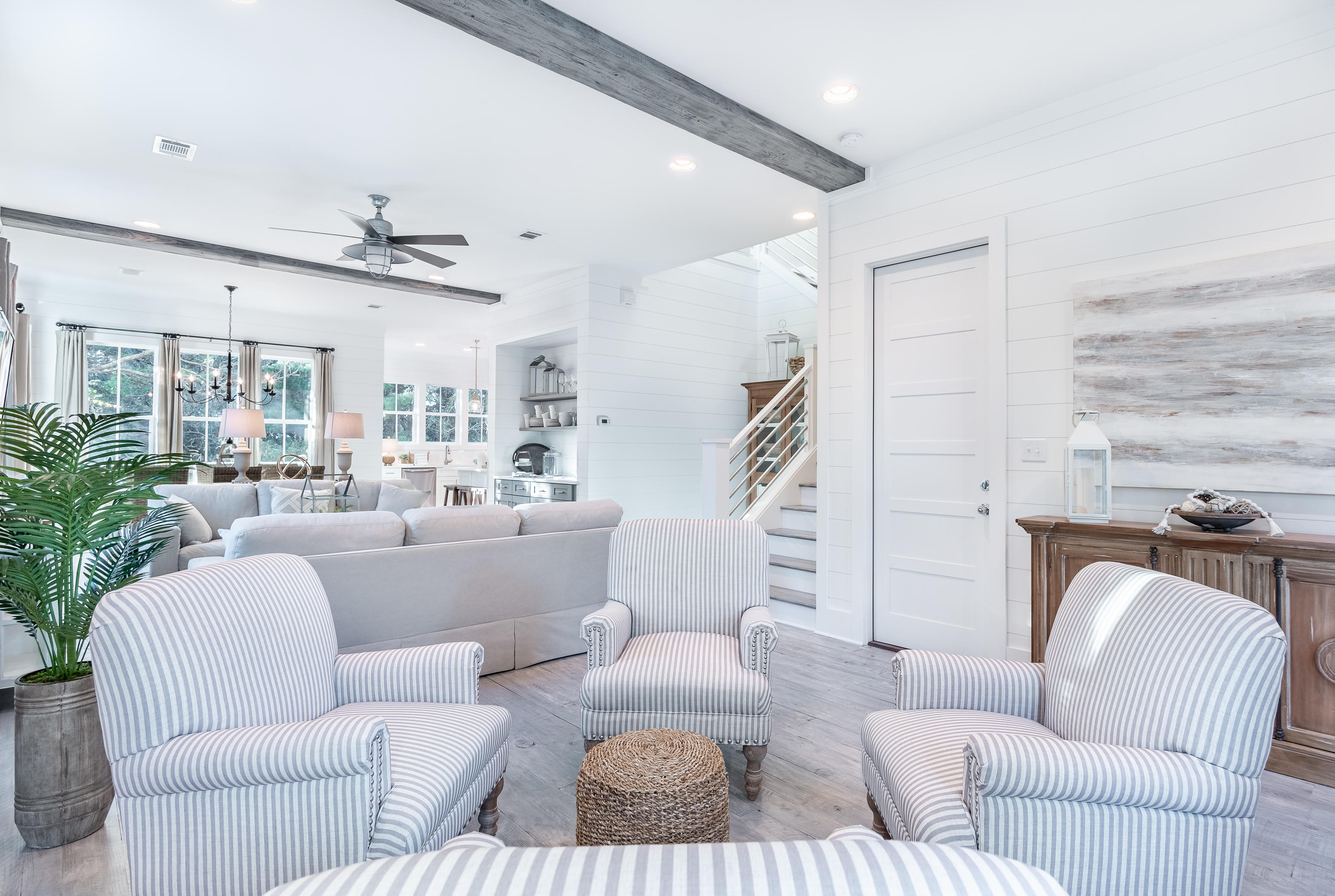 POMPANO PLACE - Residential