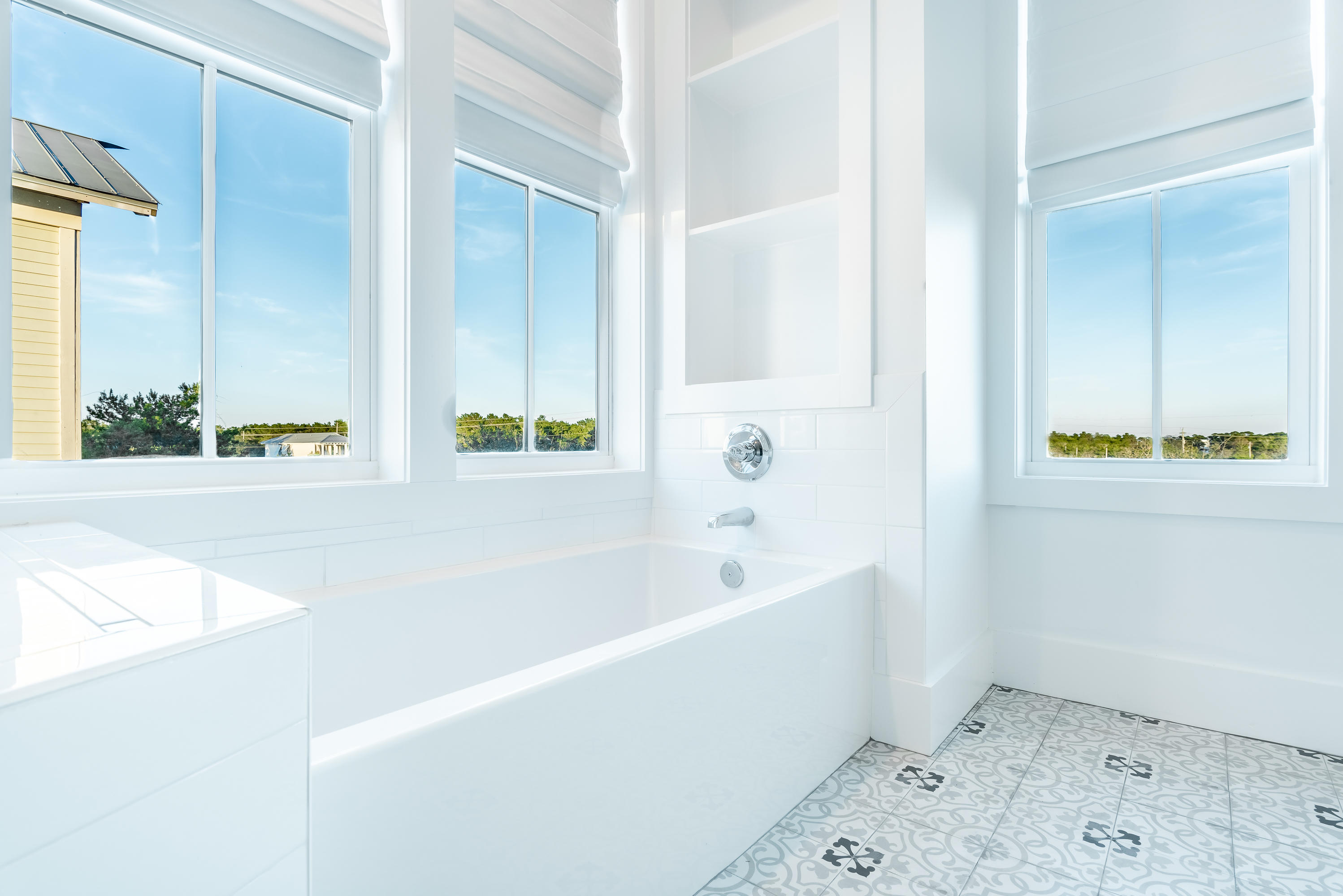 POMPANO PLACE - Residential