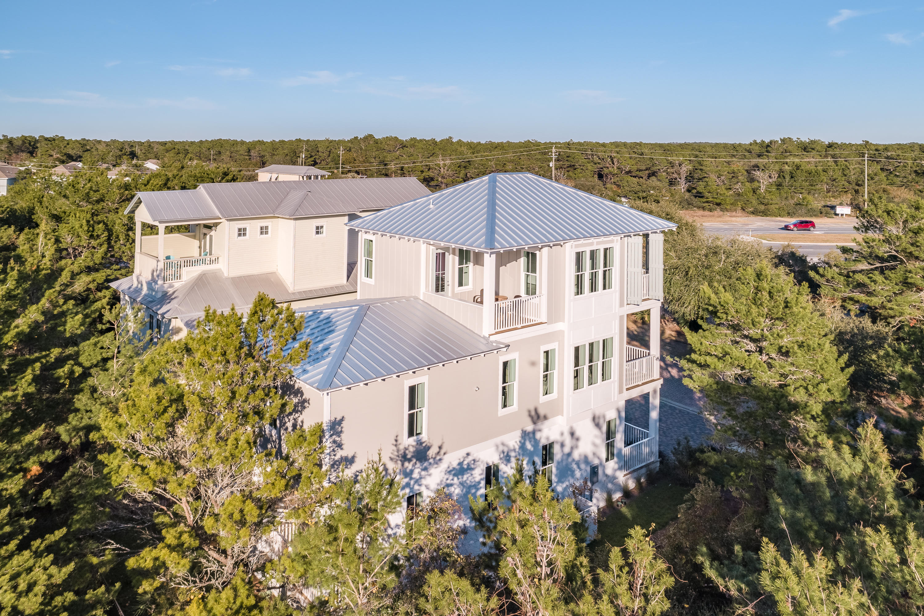 POMPANO PLACE - Residential