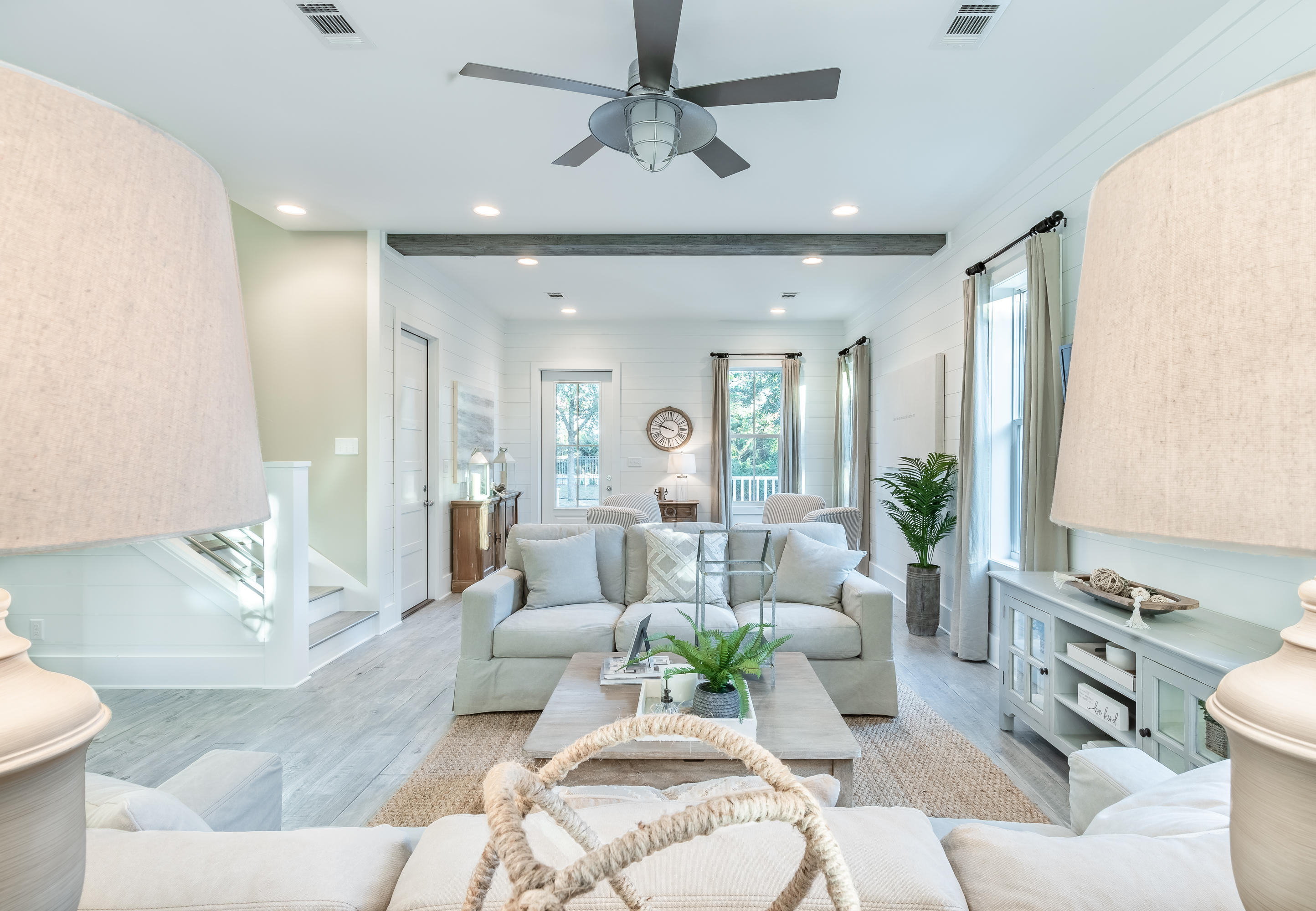 POMPANO PLACE - Residential