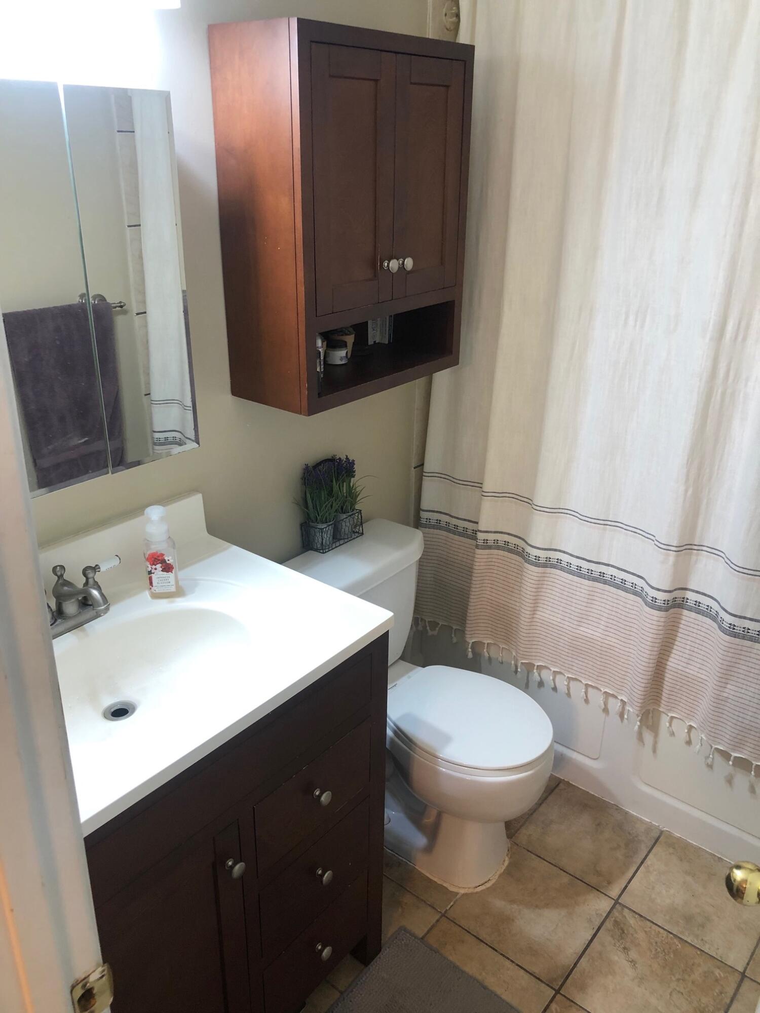 CREEKSIDE 2 - Residential