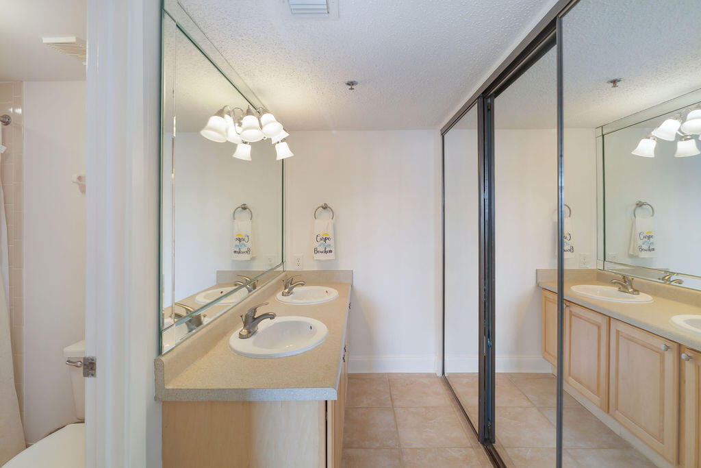 MAINSAIL CONDO PH 4 - Residential