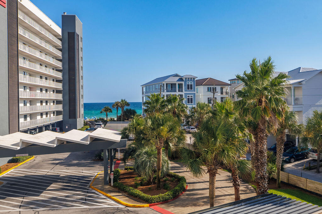 MAINSAIL CONDO PH 4 - Residential