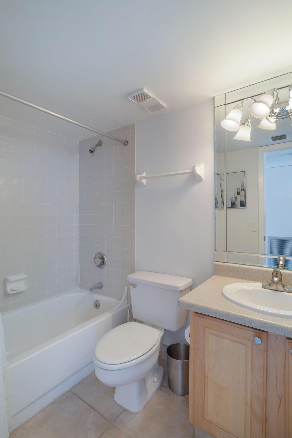 MAINSAIL CONDO PH 4 - Residential