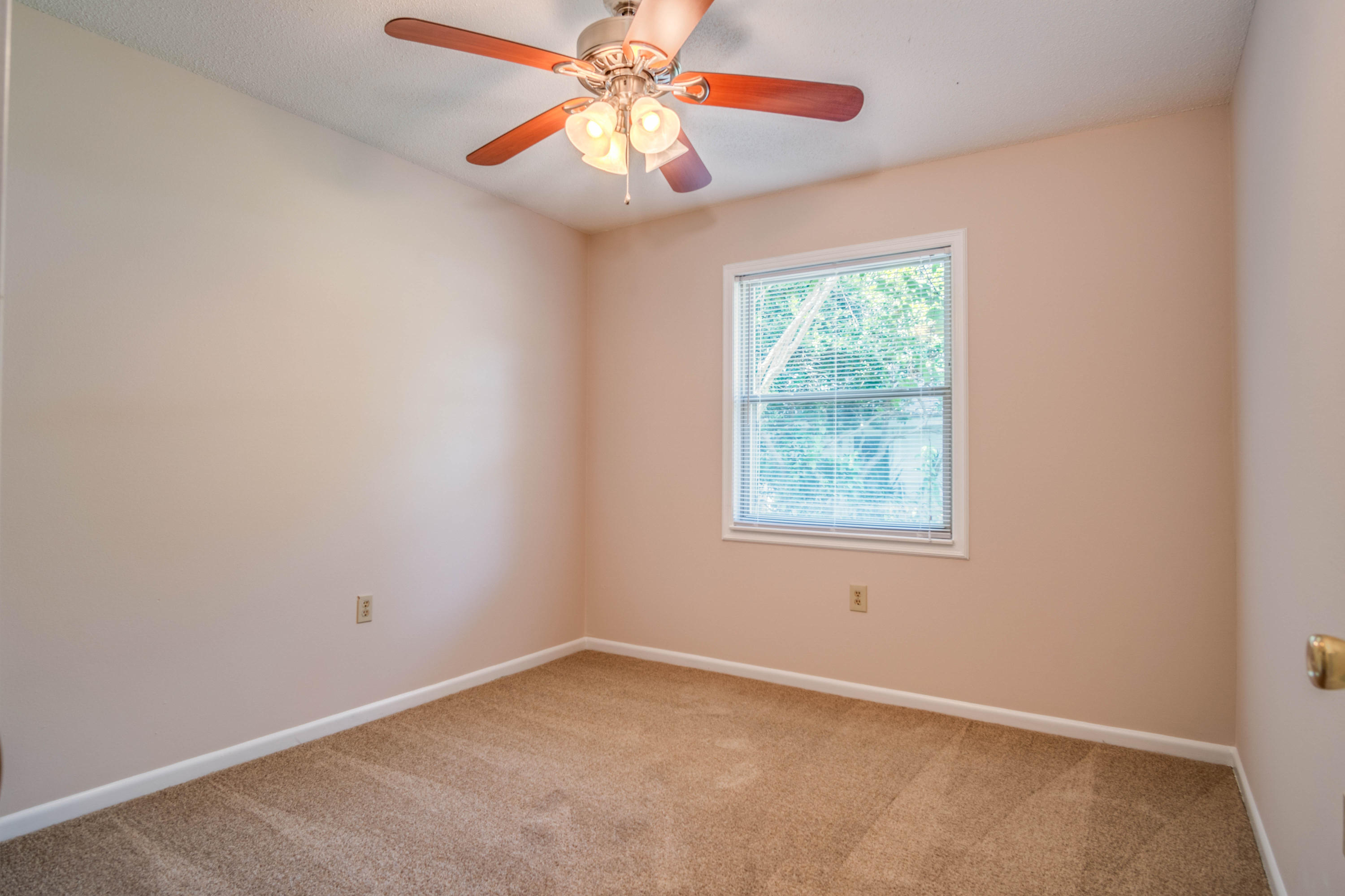 OAKLAND HEIGHTS - Residential