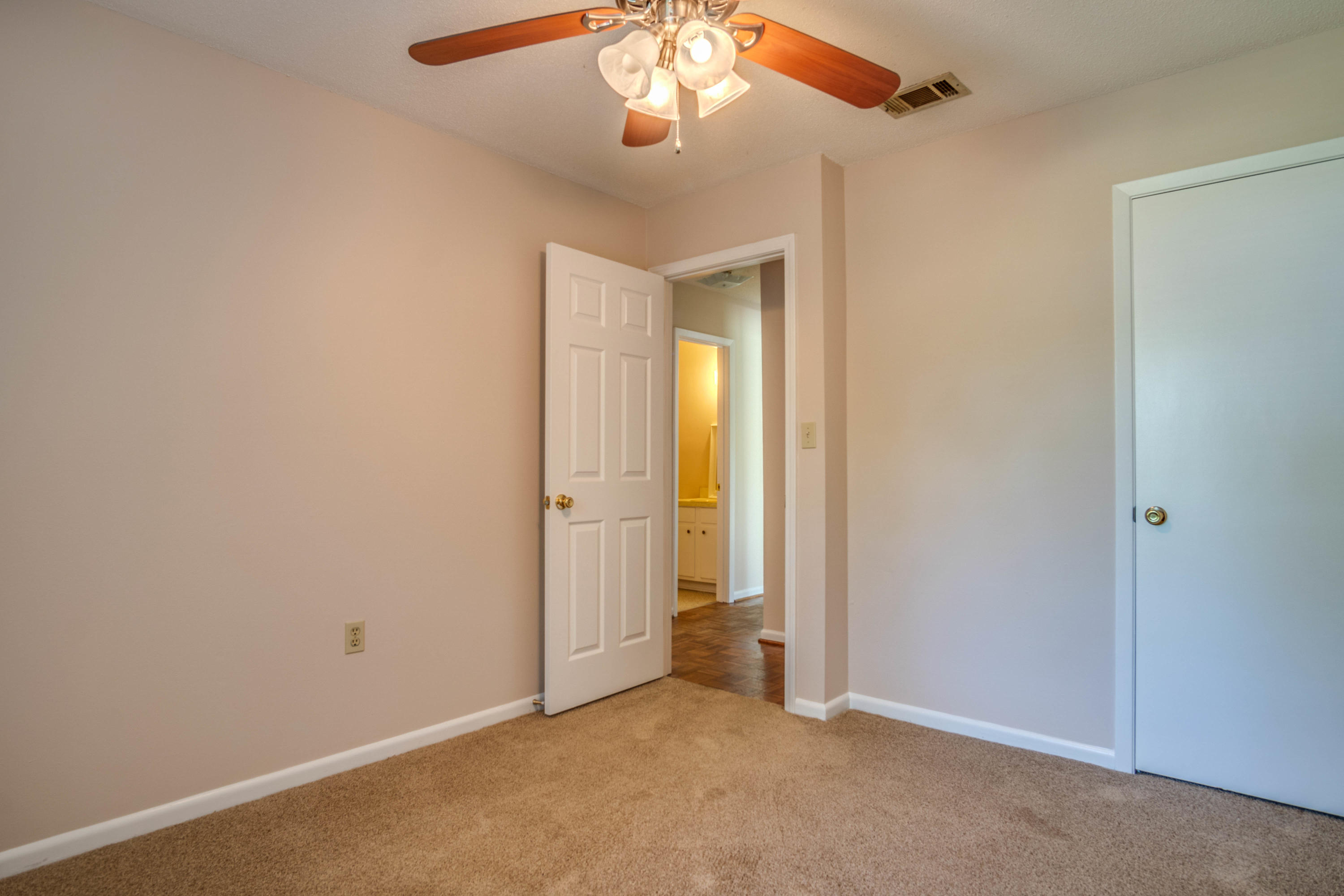 OAKLAND HEIGHTS - Residential