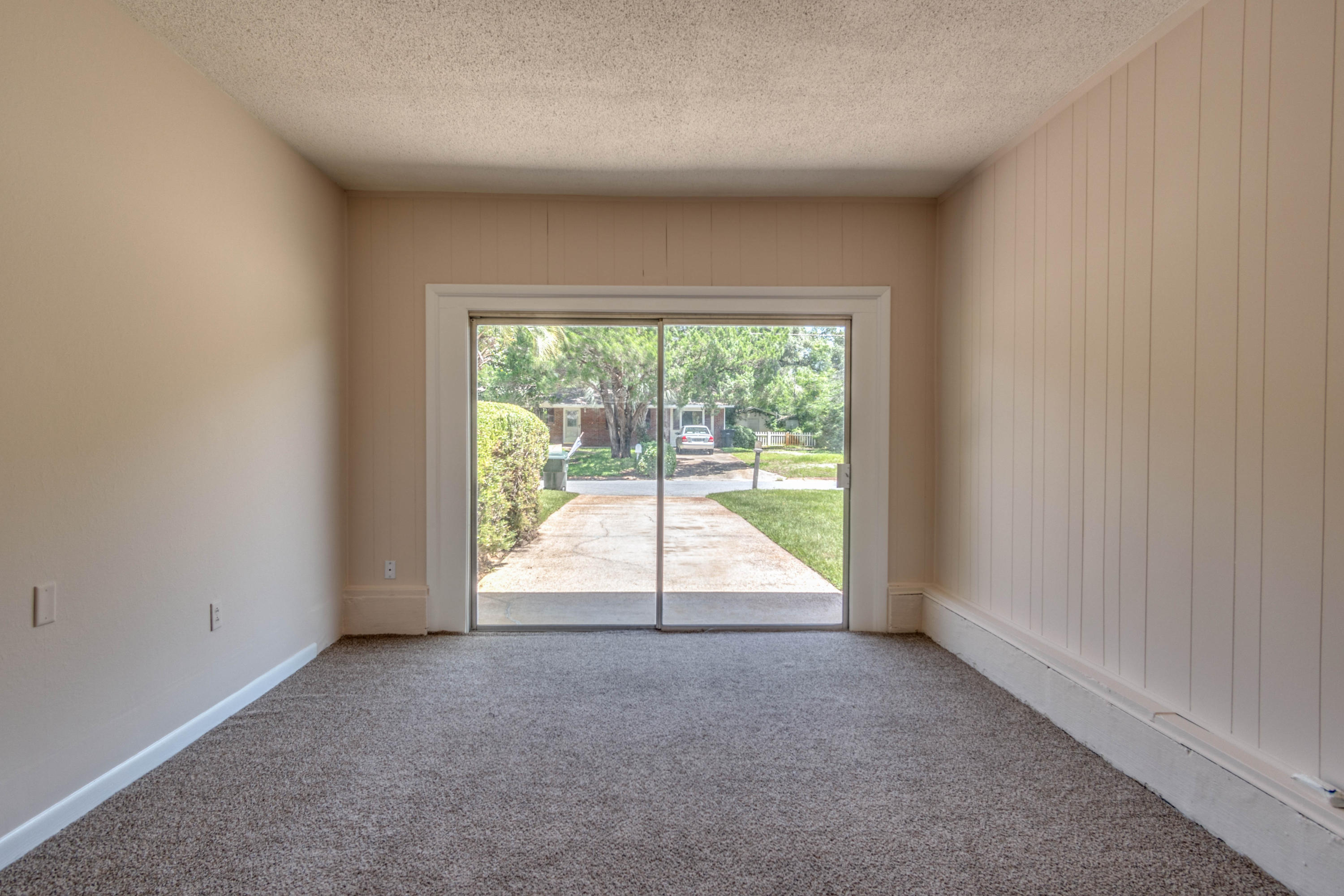 OAKLAND HEIGHTS - Residential