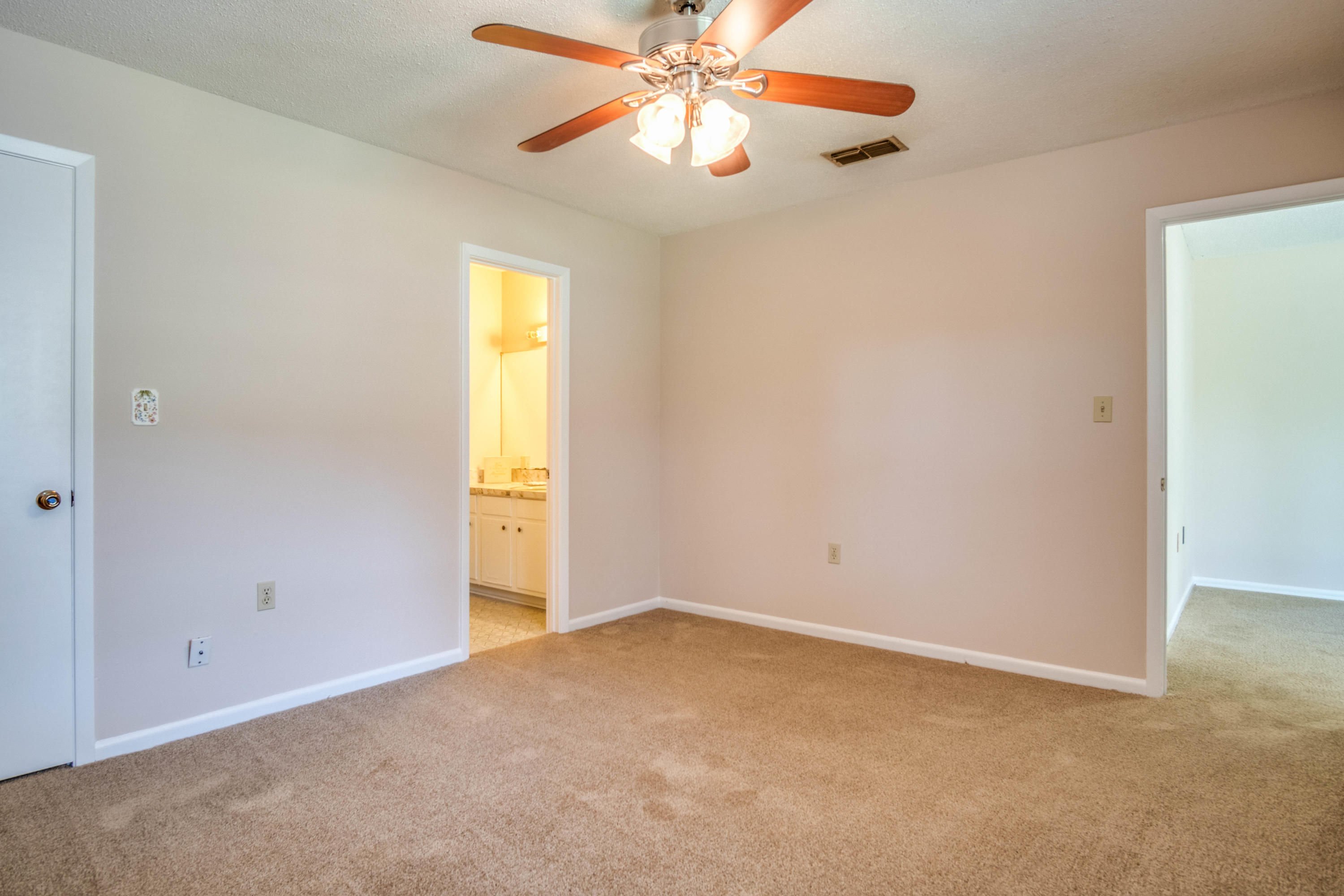 OAKLAND HEIGHTS - Residential