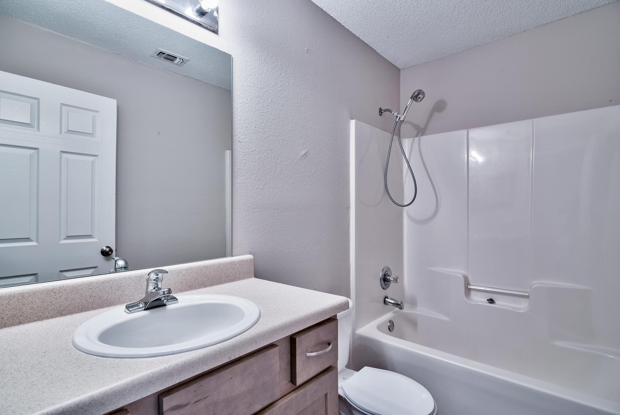 HAMPTON RIDGE ESTATES - Residential