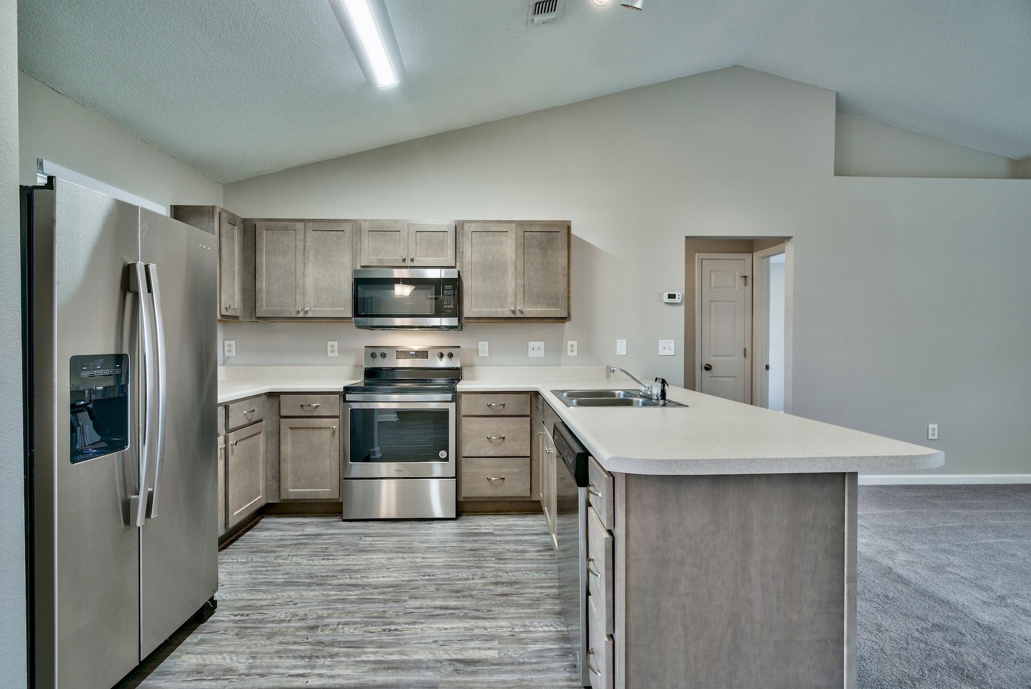 HAMPTON RIDGE ESTATES - Residential