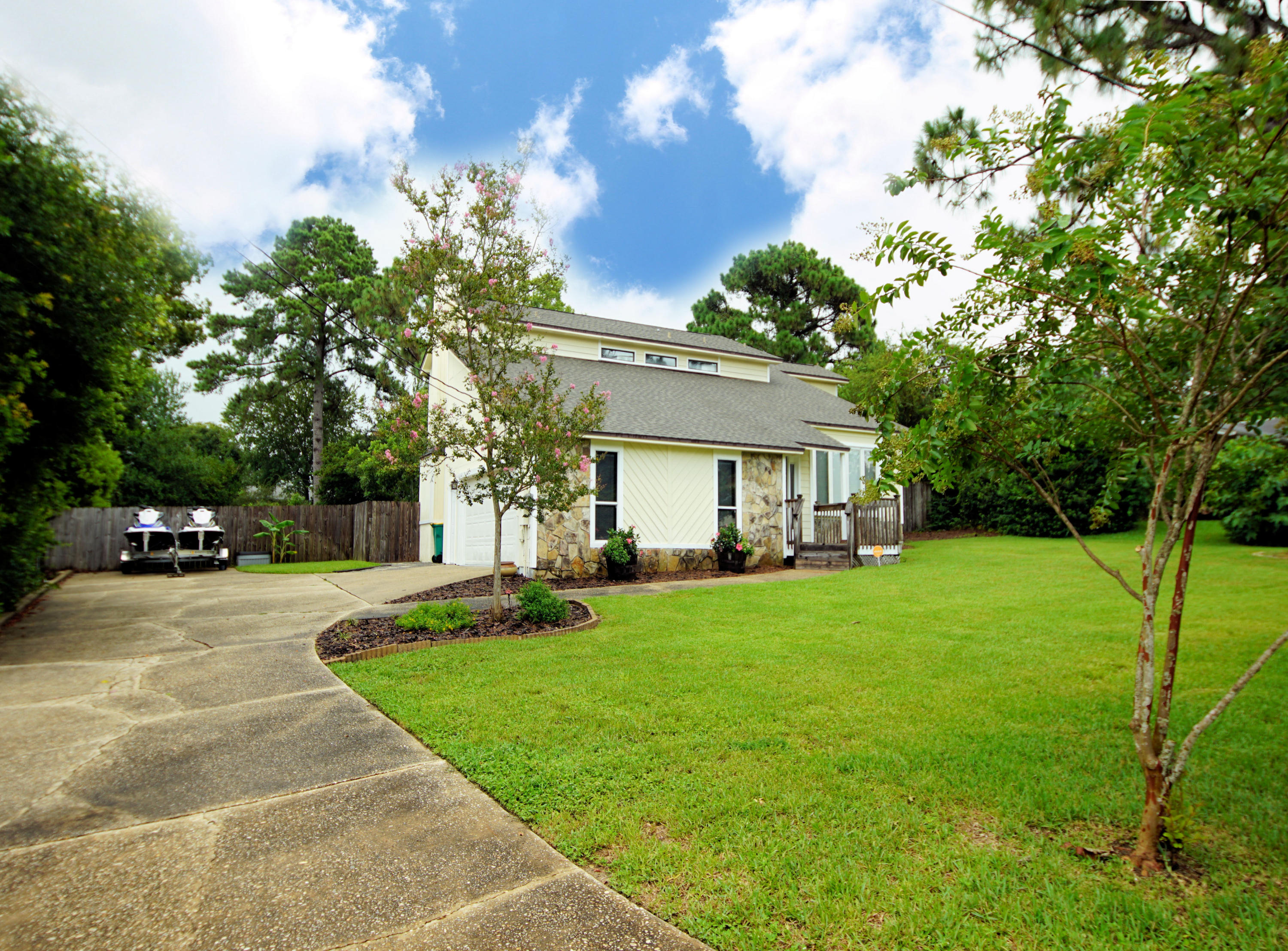 Poquito Bayou - Residential