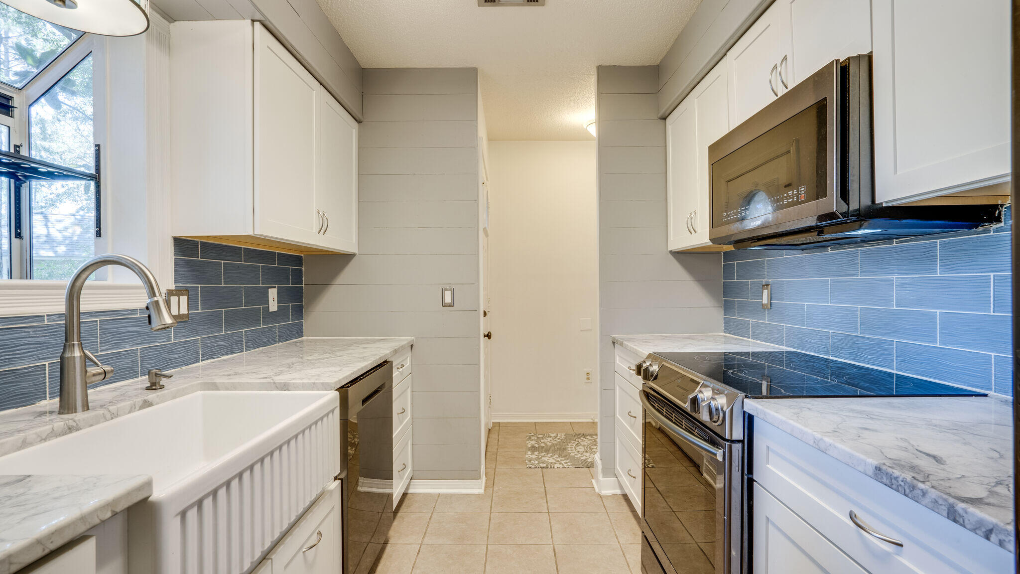 MAGNOLIA CREEK PHASE 1 - Residential
