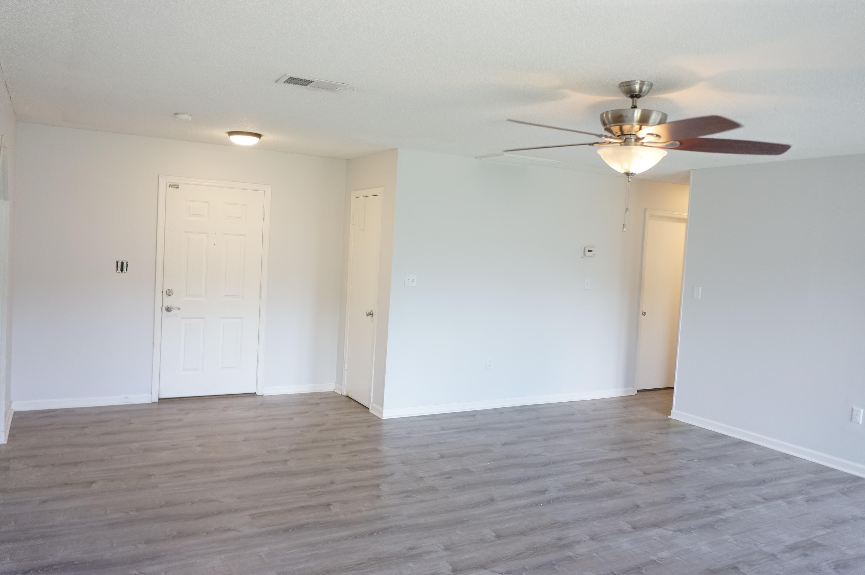 COUNTRYVIEW EST 3RD ADD - Residential