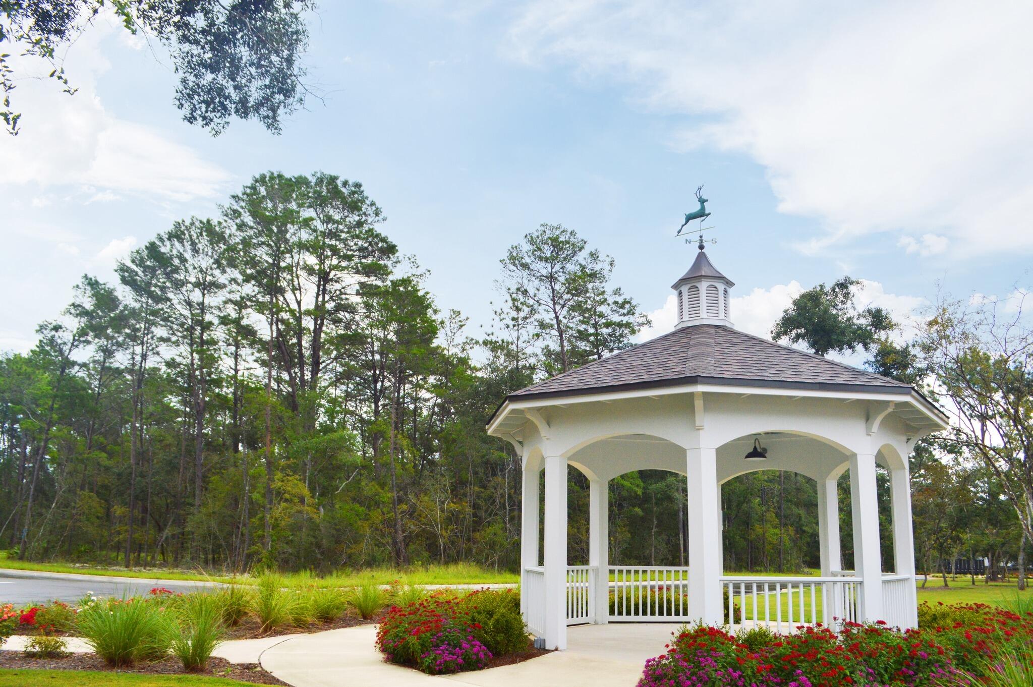 DEER MOSS CREEK - Residential