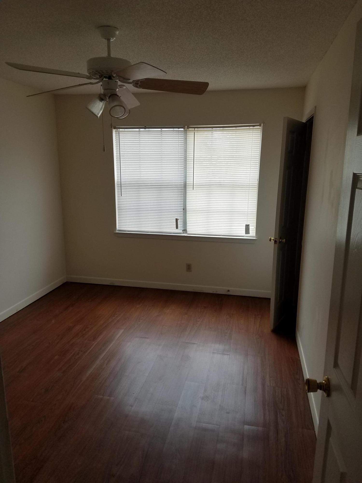 METES & BOUNDS - Residential Lease