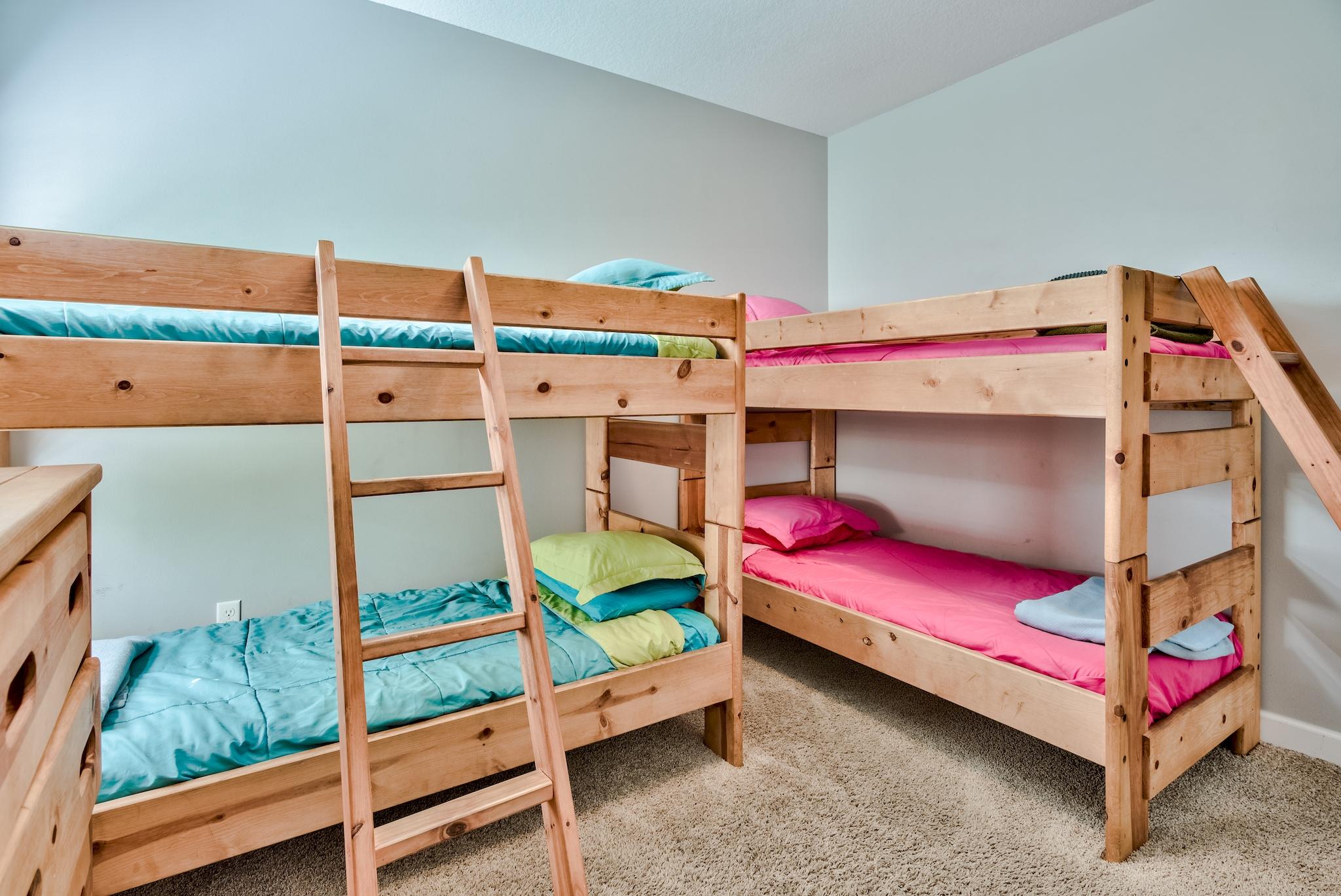 VILLAGES OF CRYSTAL BEACH - Residential