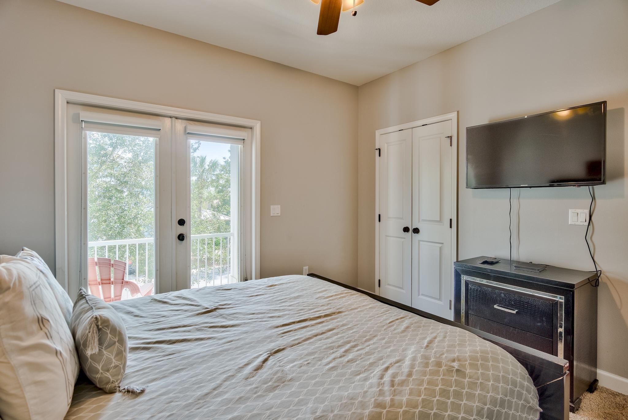 VILLAGES OF CRYSTAL BEACH - Residential