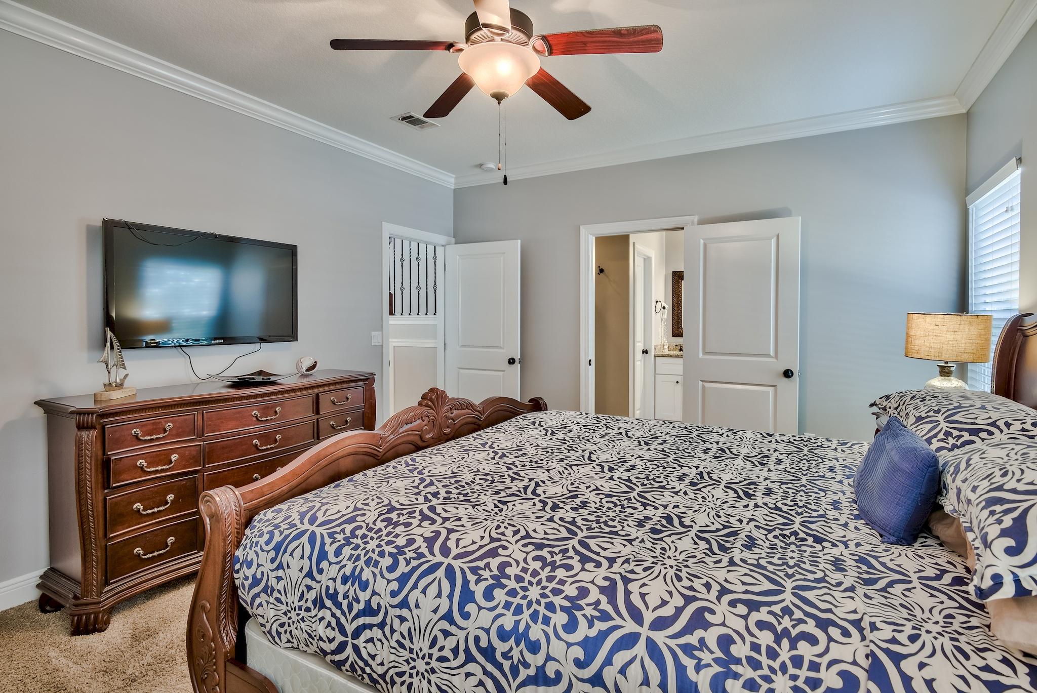 VILLAGES OF CRYSTAL BEACH - Residential