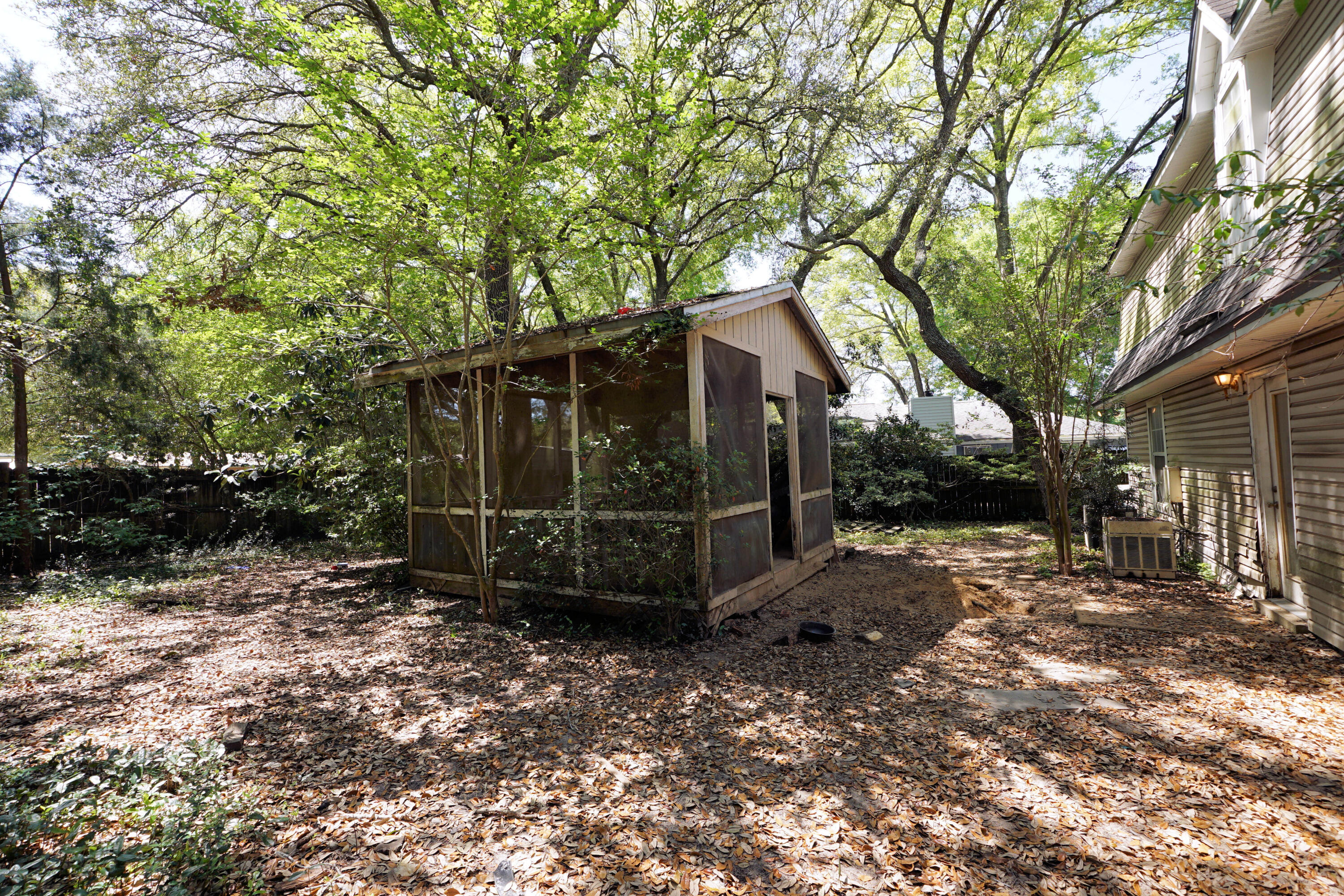 PALM CREST - Residential
