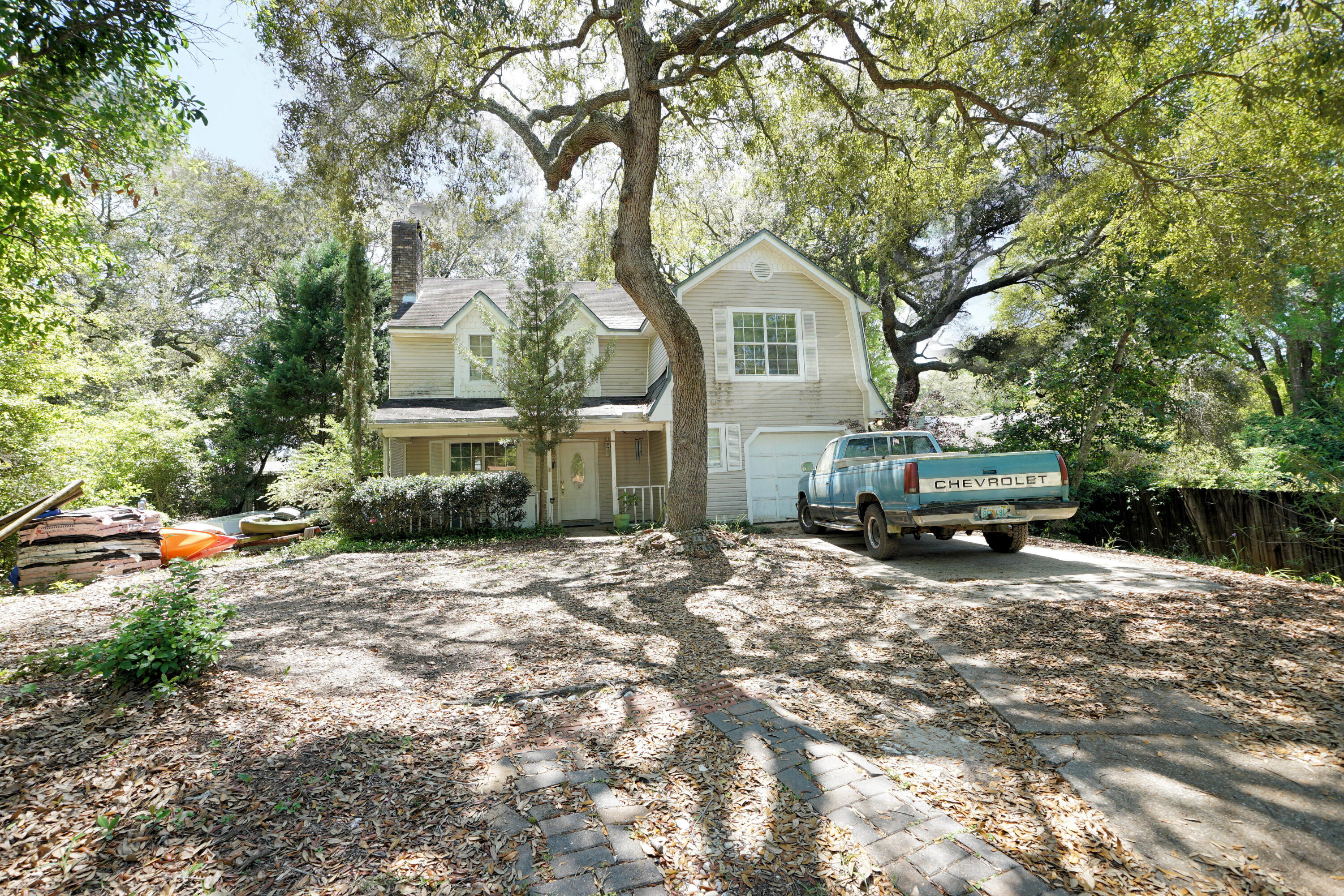 PALM CREST - Residential