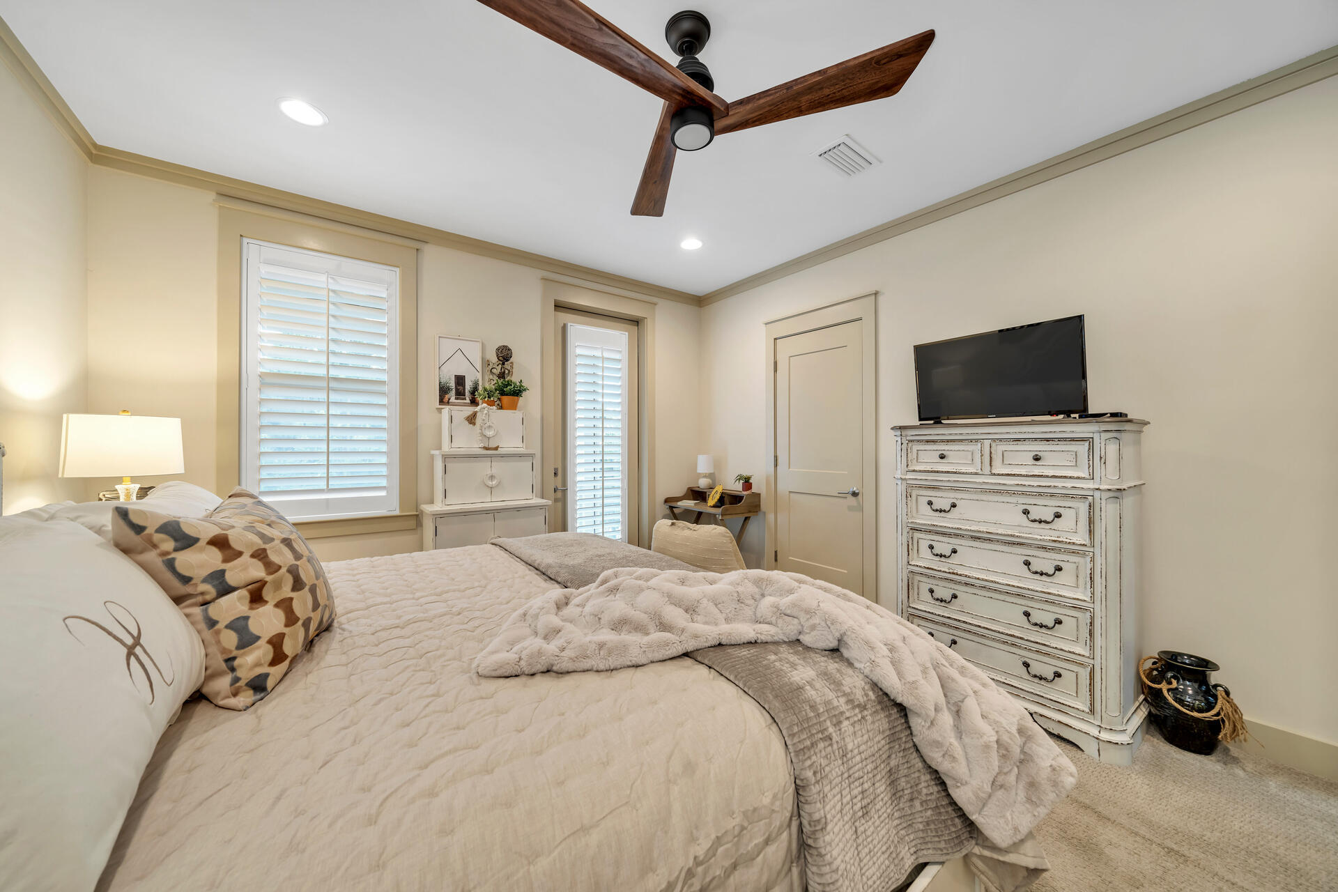 SHADOW PINES - Residential