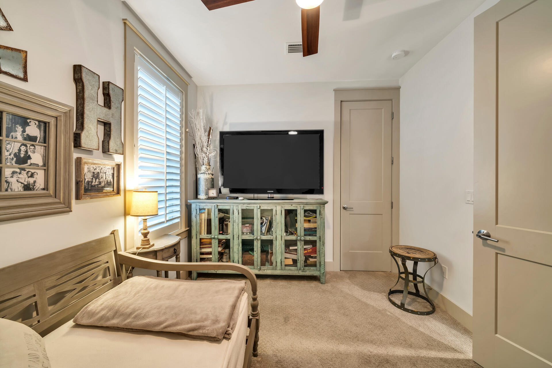 SHADOW PINES - Residential