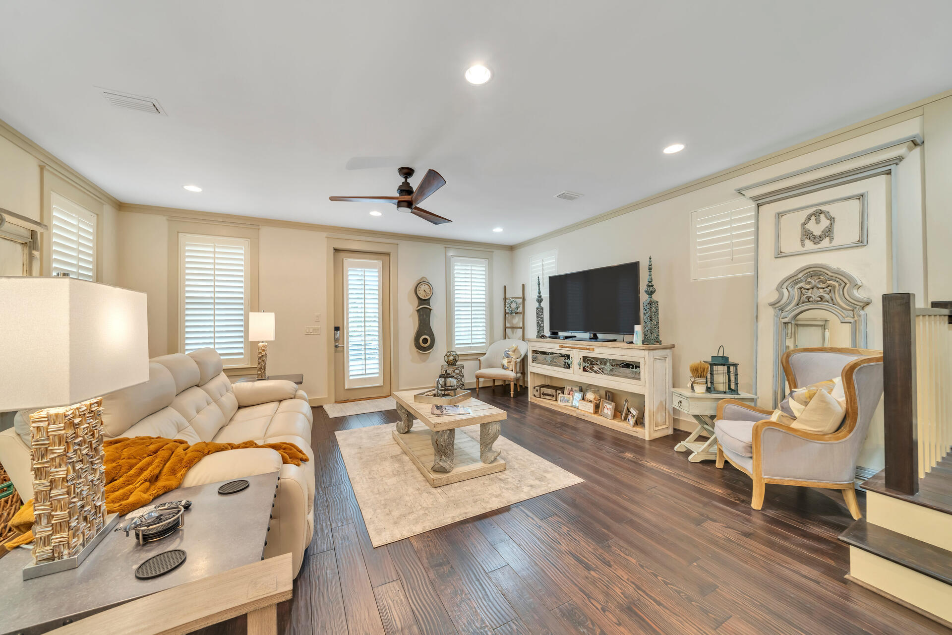 SHADOW PINES - Residential