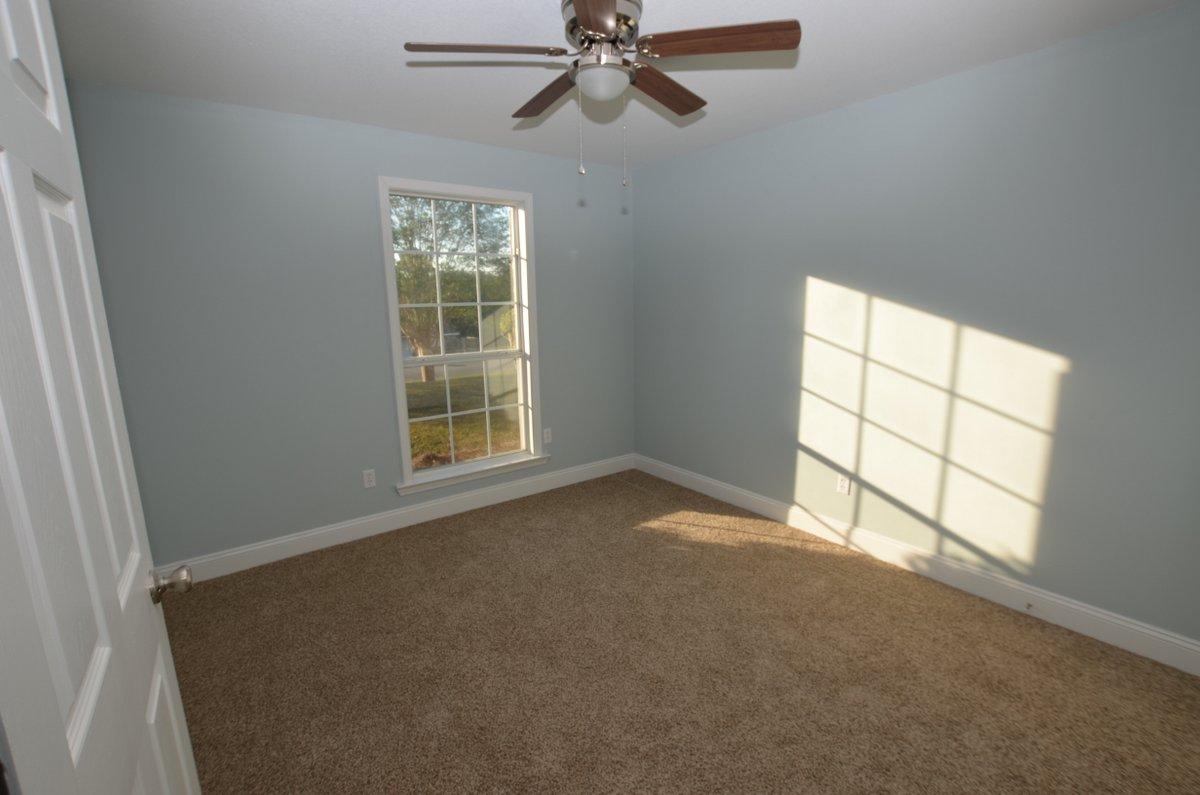 COUNTRYVIEW ESTATES 9TH ADDN - Residential