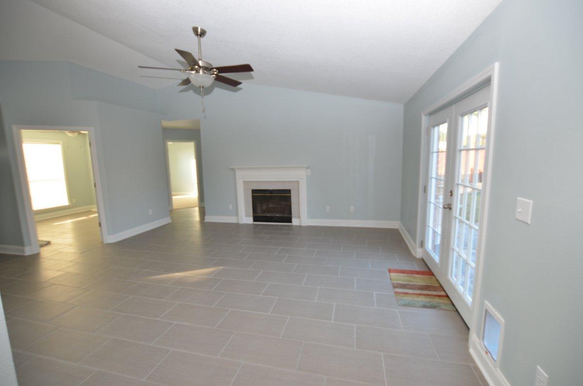 COUNTRYVIEW ESTATES 9TH ADDN - Residential