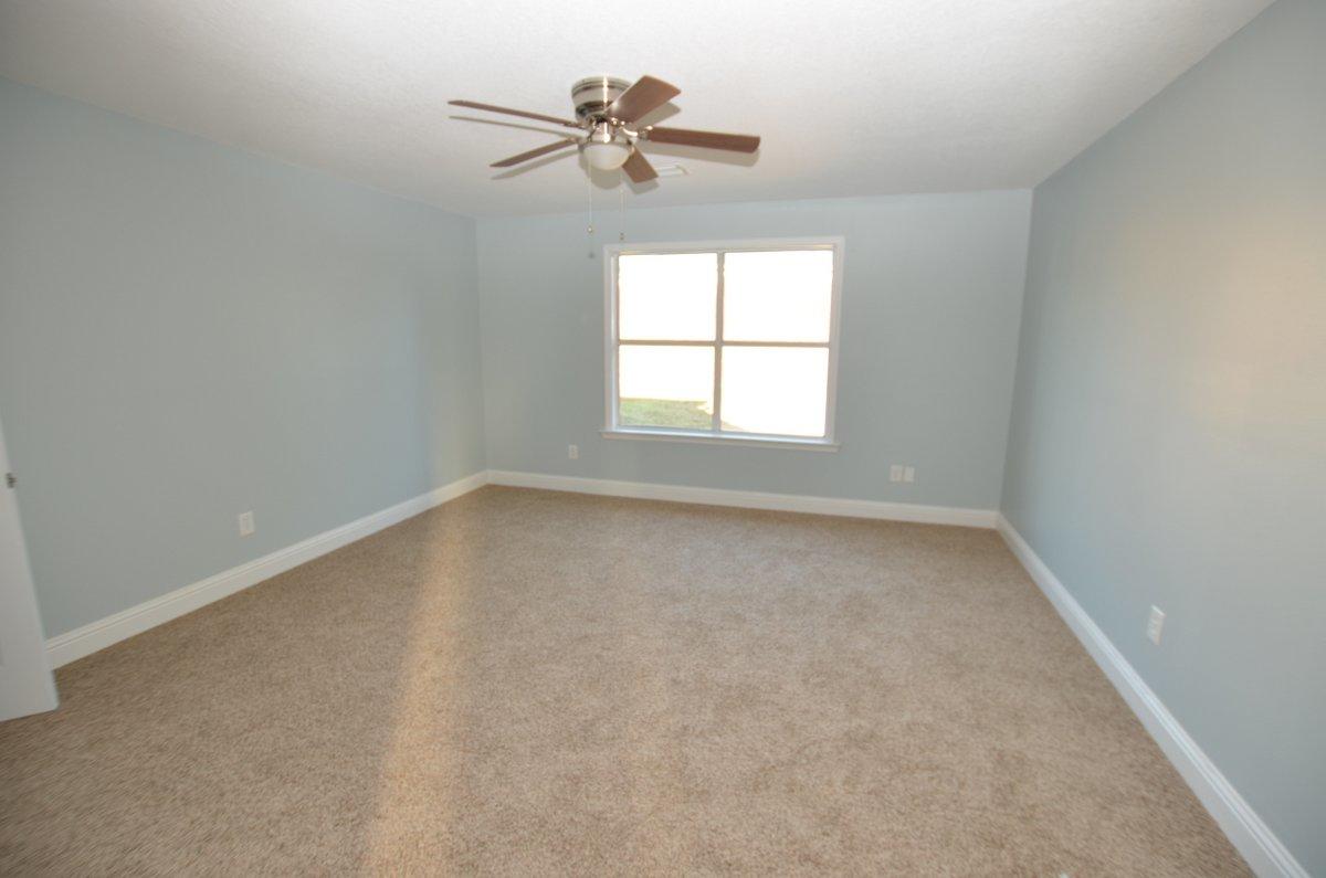 COUNTRYVIEW ESTATES 9TH ADDN - Residential