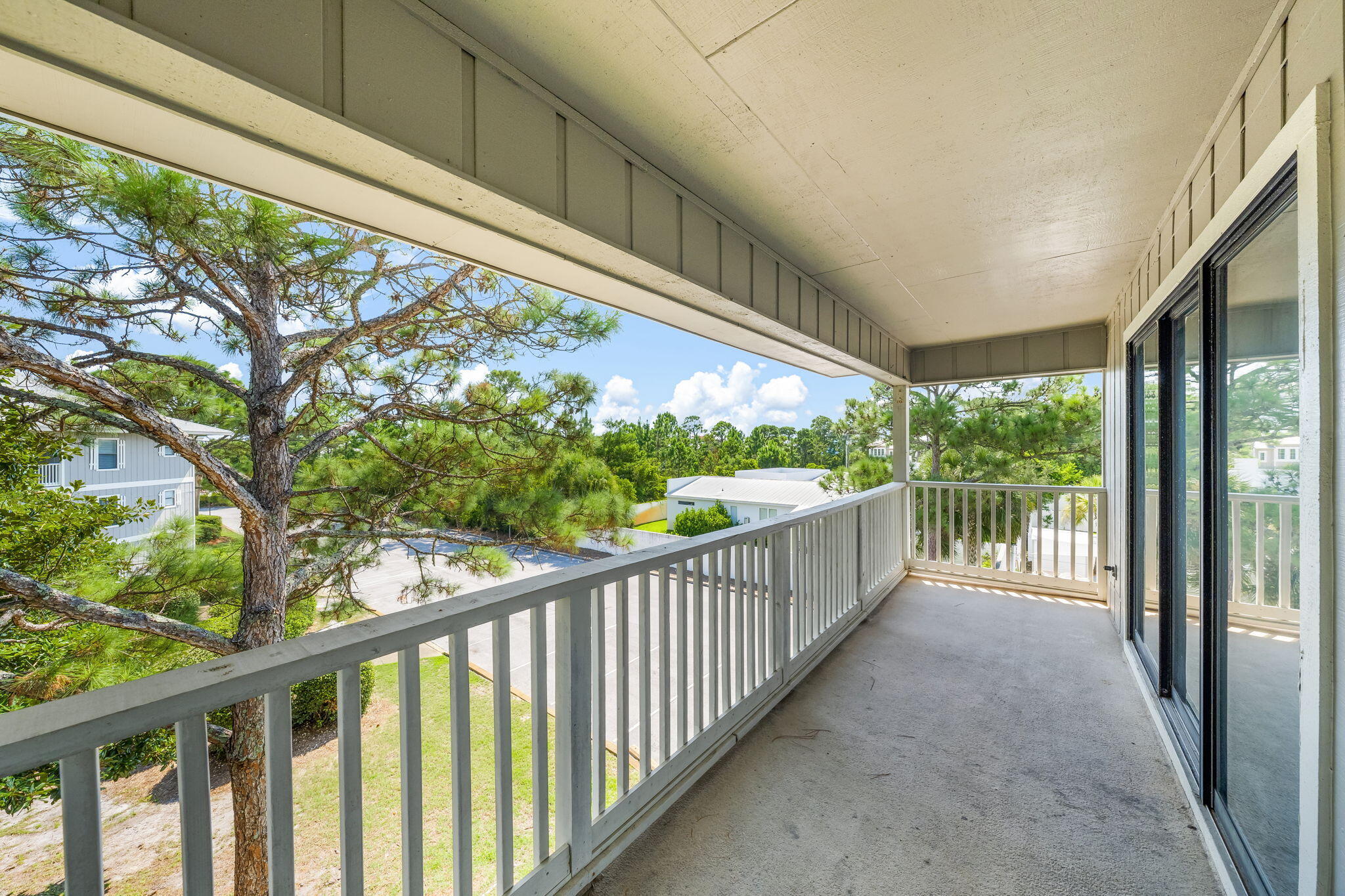 BEACHWOOD VILLAS CONDO - Residential Lease