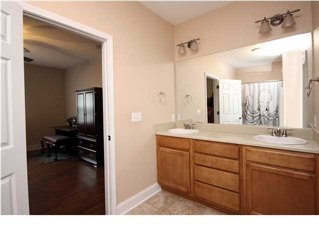 VALPARAISO PINECREST 6 - Residential