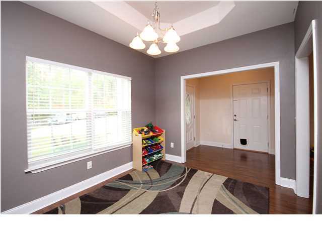 VALPARAISO PINECREST 6 - Residential