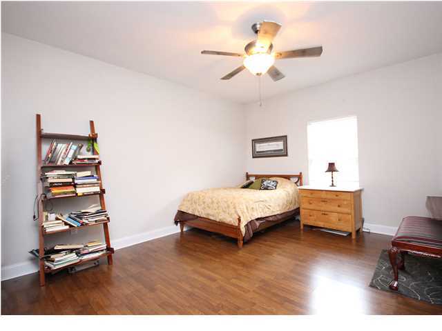 VALPARAISO PINECREST 6 - Residential